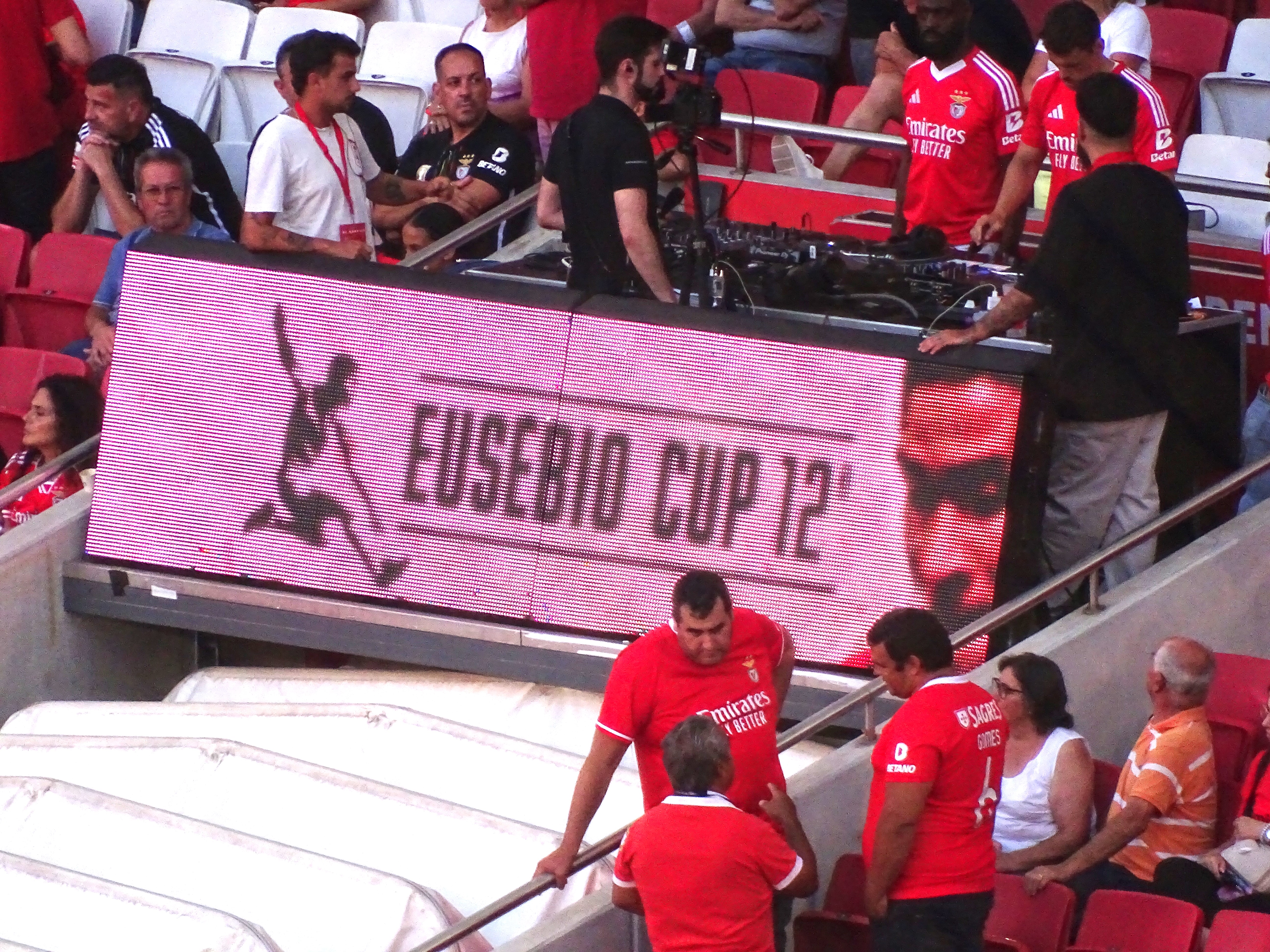 benfica-feyenoord-5-0-eusebio-cup-jim-breeman-sports-photography-19