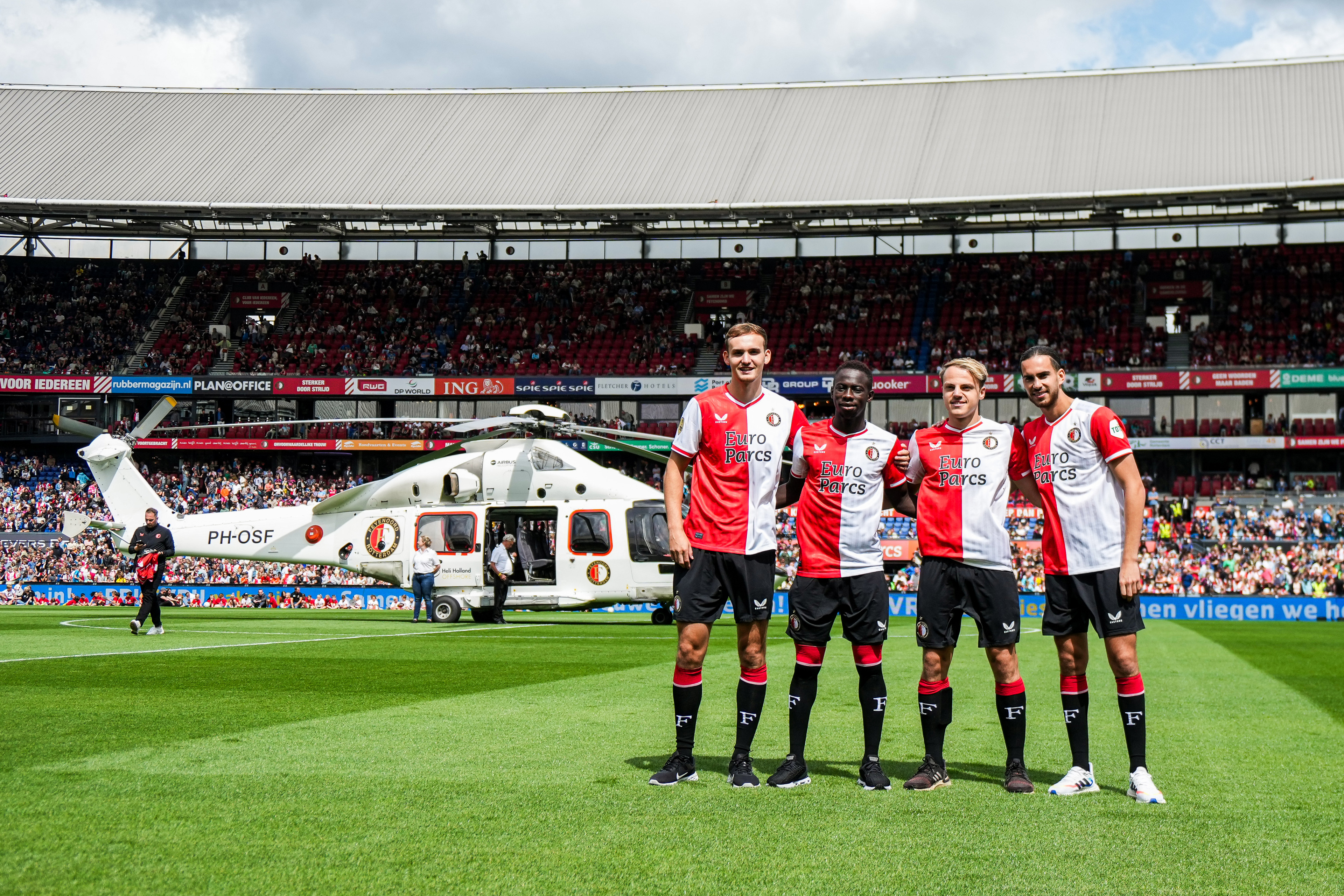 Volle Kuip verwelkomt viertal op de Open Dag