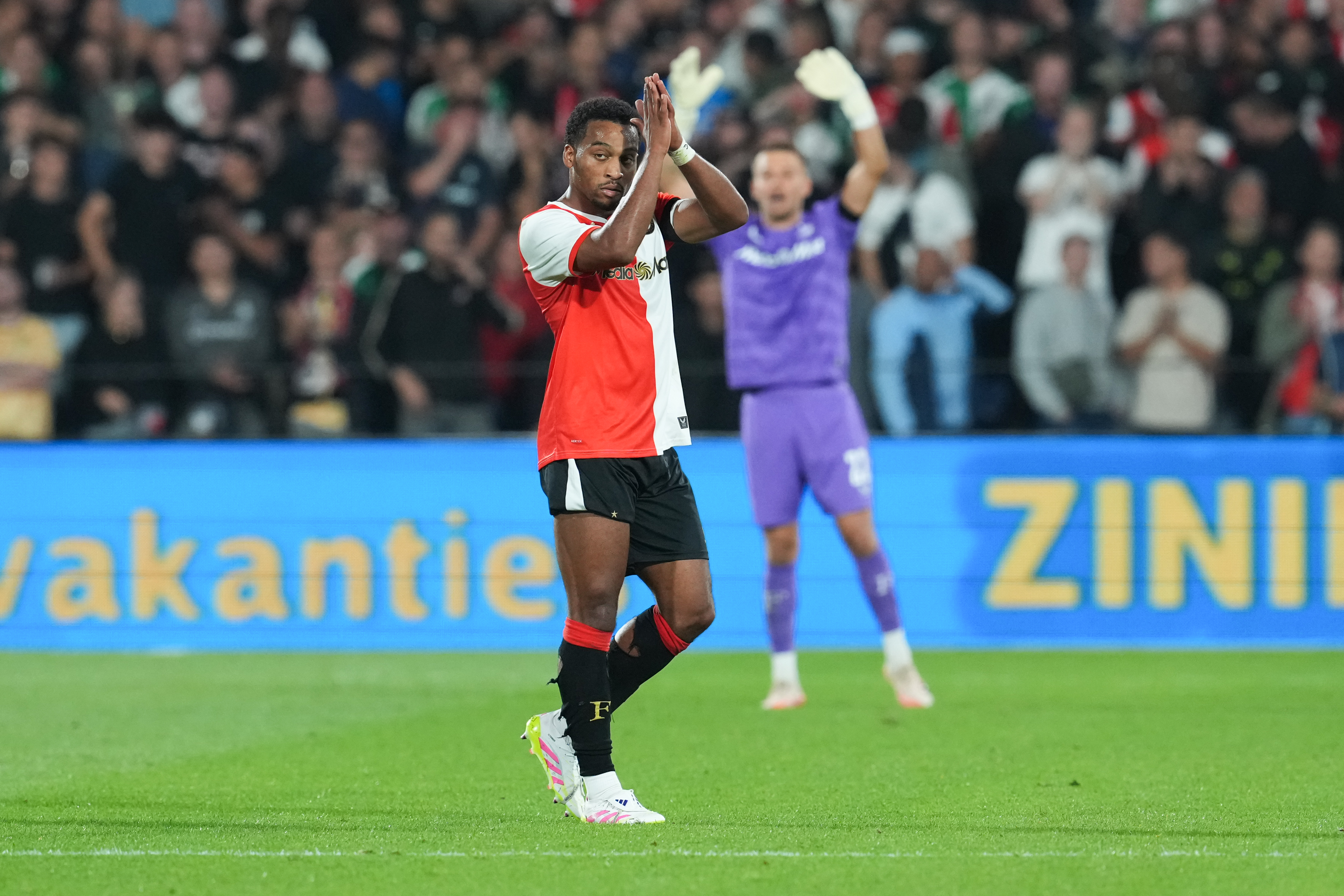 Van Persie spreekt zich uit over Timber: "Met hem maken we een groter kans eerste te worden"