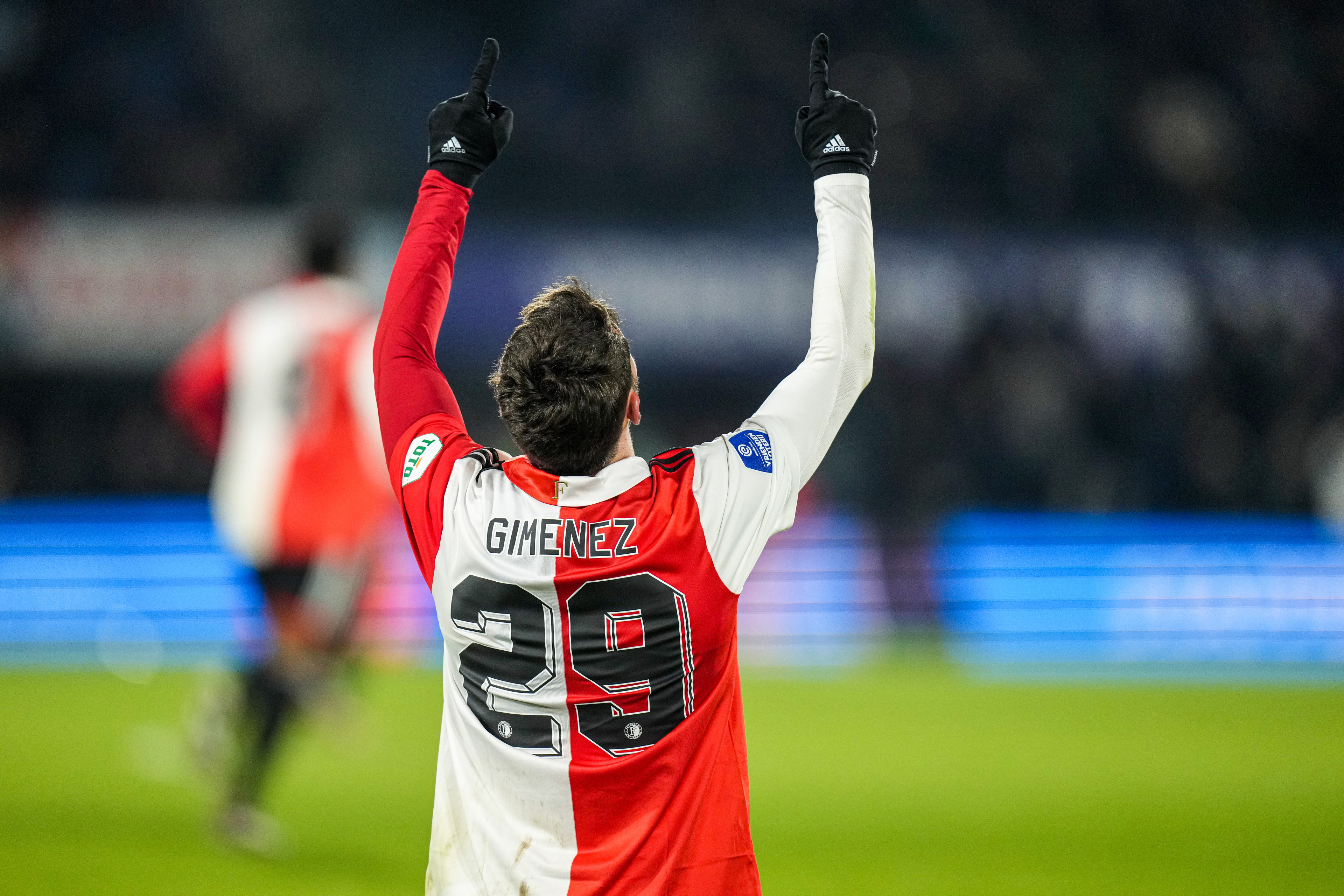 Giménez nestelt zich met doelpunten tussen top van Europa