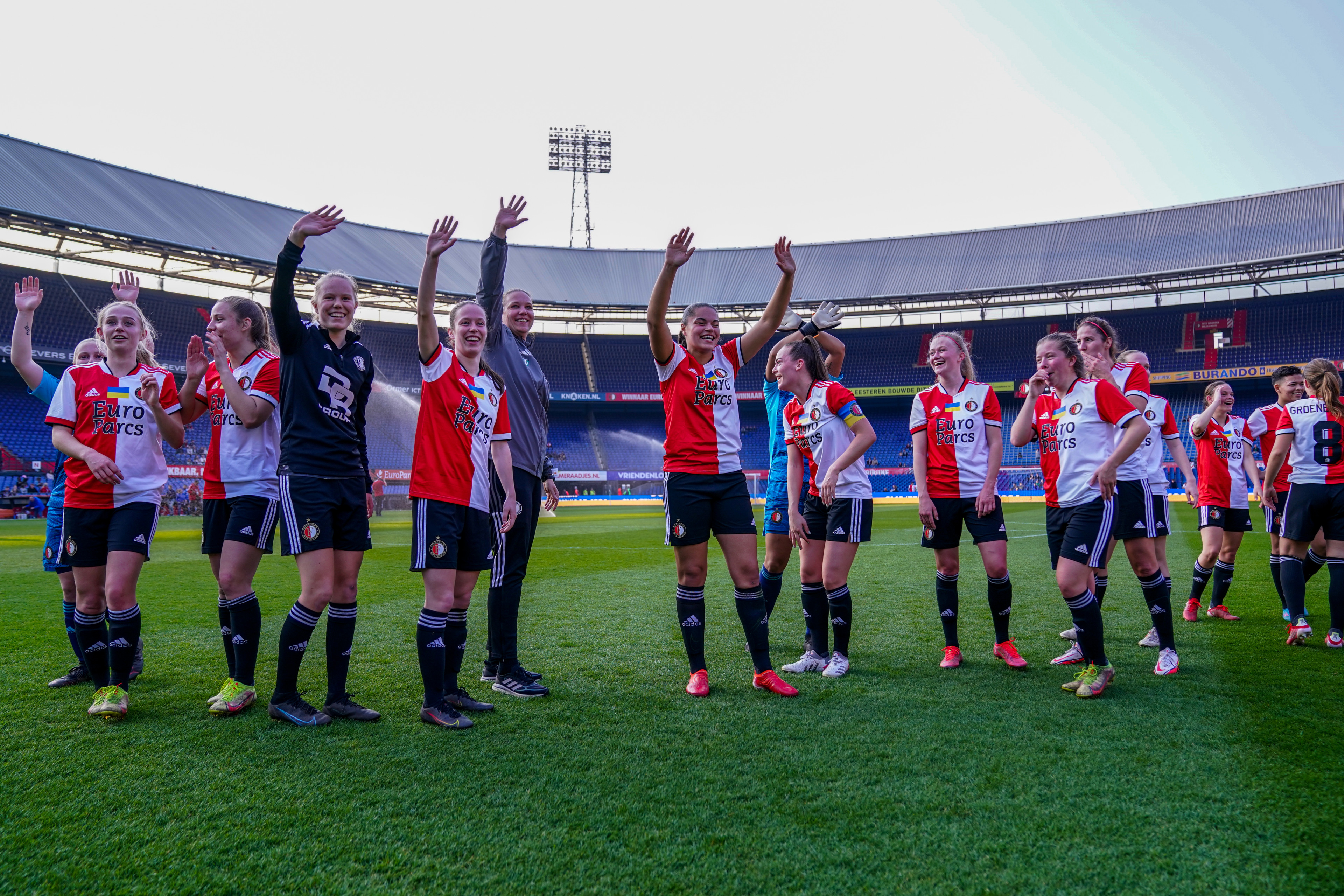 Feyenoord Vrouwen eindigen op 3e plek bij oefentoernooi