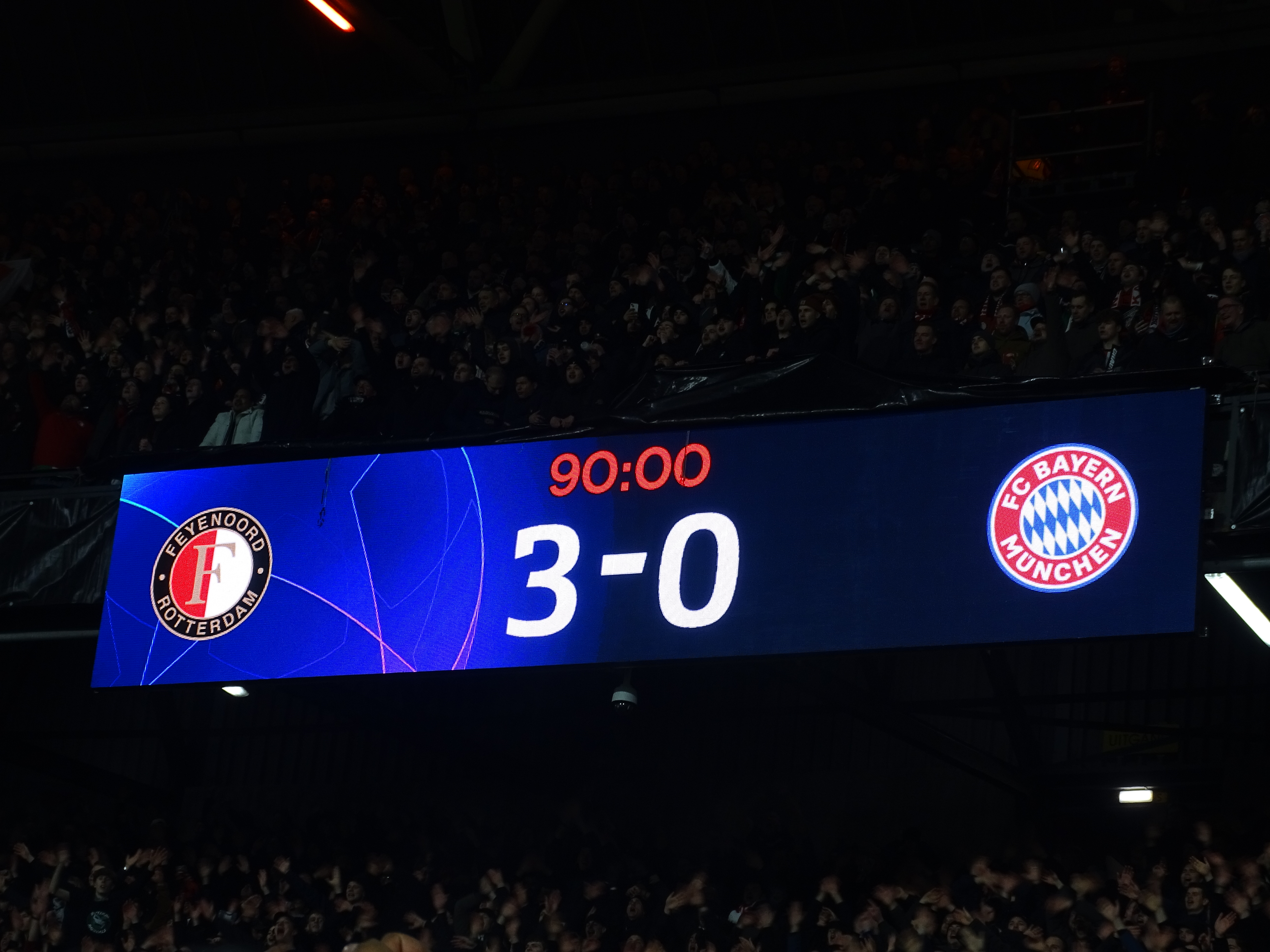 Foto's Feyenoord - FC Bayern München (3-0)