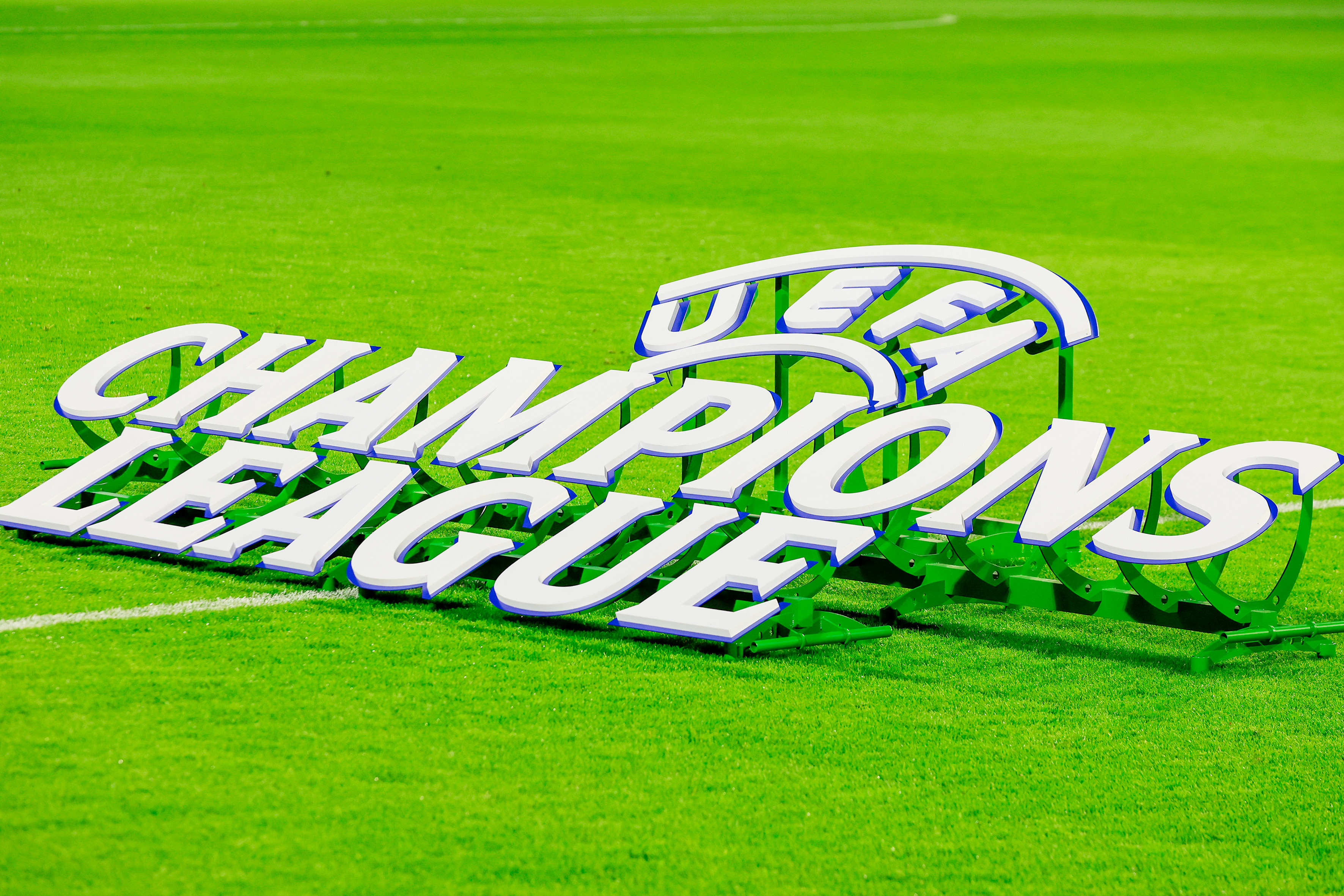 logo-champions-league-proshots-1