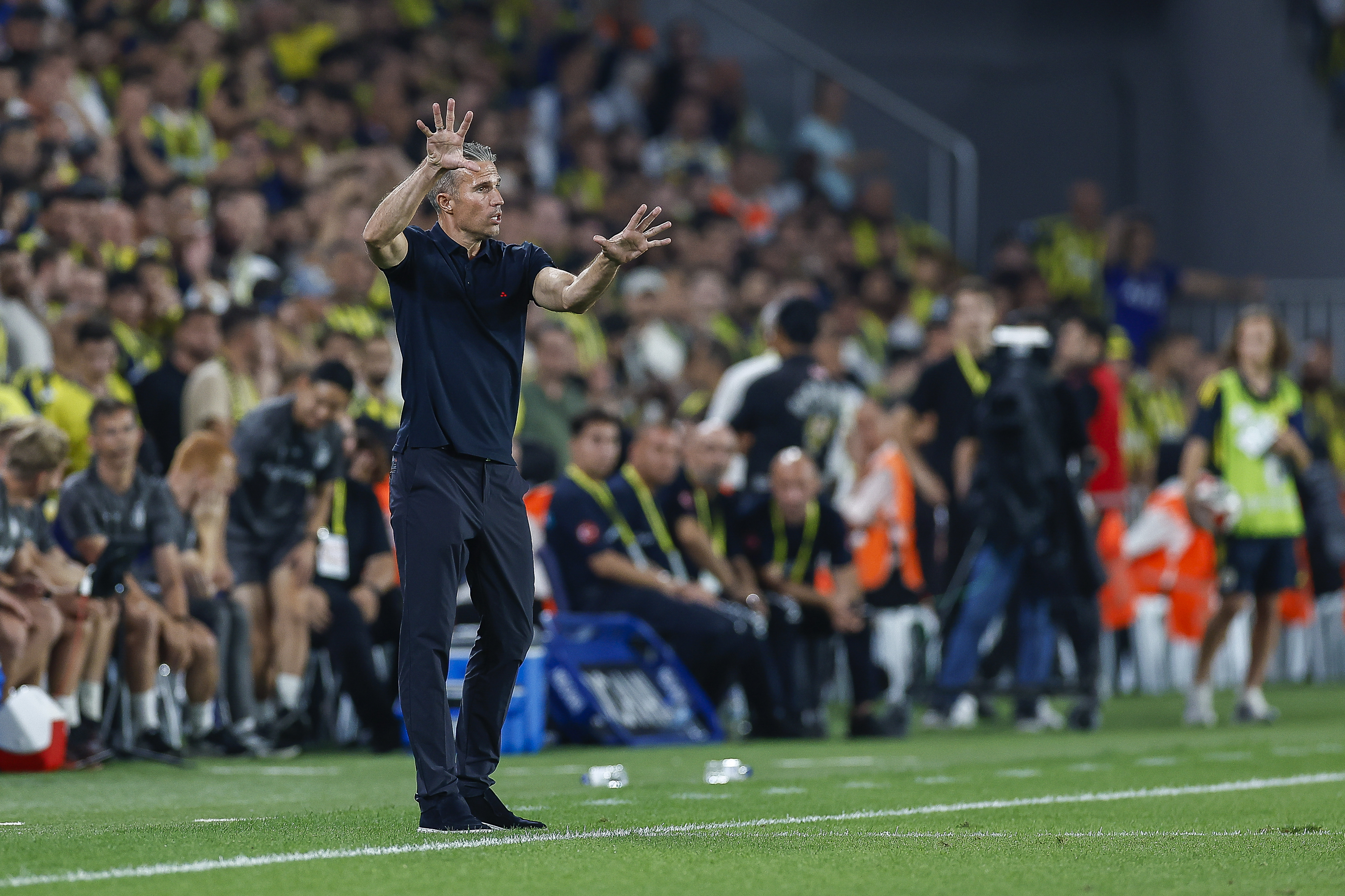 Van Persie: "Als je op iedere speler inzoomt, maakte iedereen wel eens verkeerde keuzes"