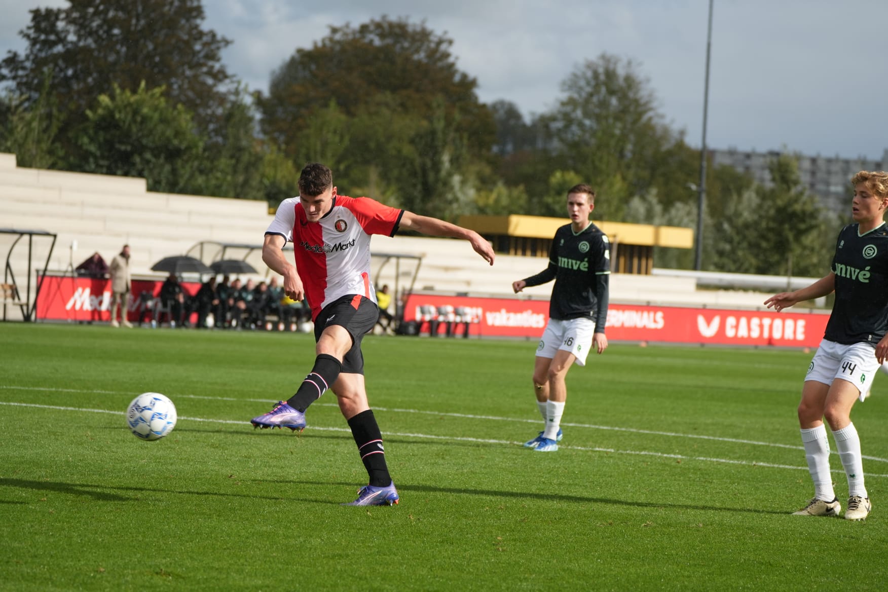 o21-de-bie-feyenoordtraining