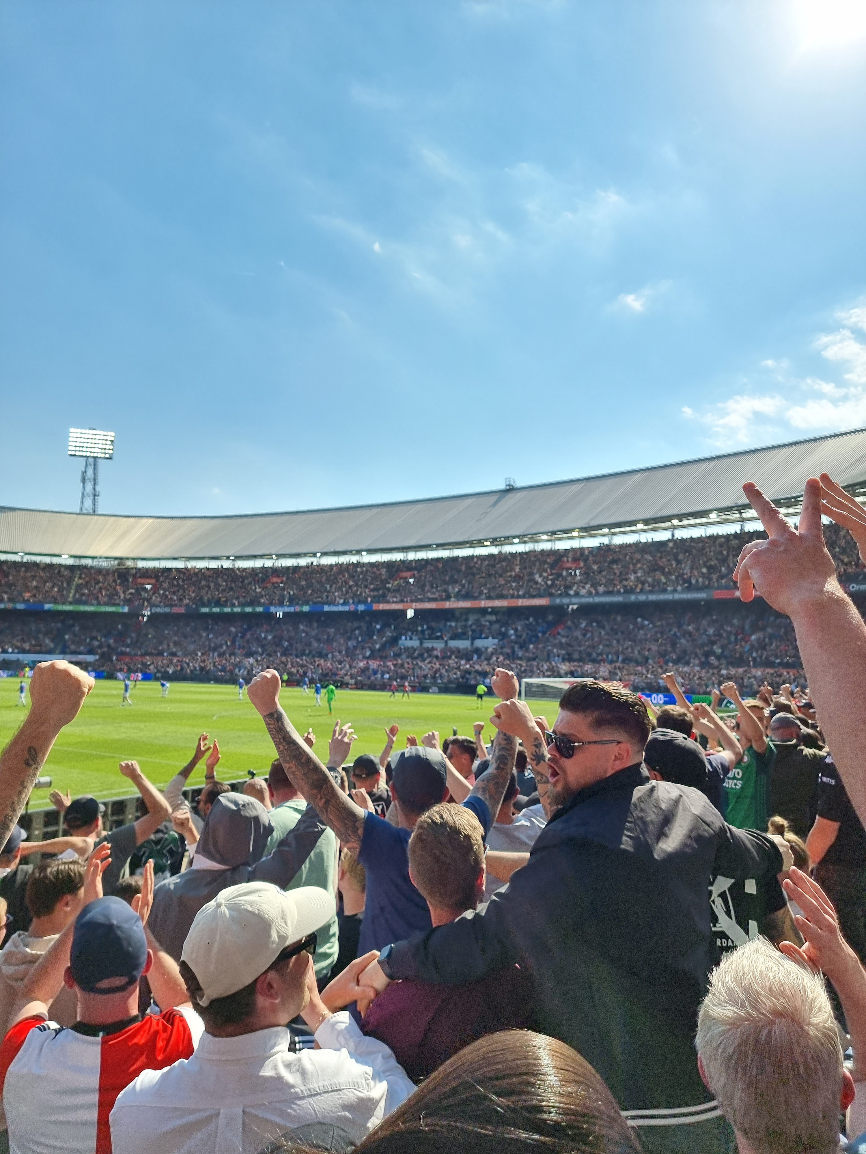 Voorprogramma Feyenoord - Go Ahead Eagles: optredens op drie zijdes