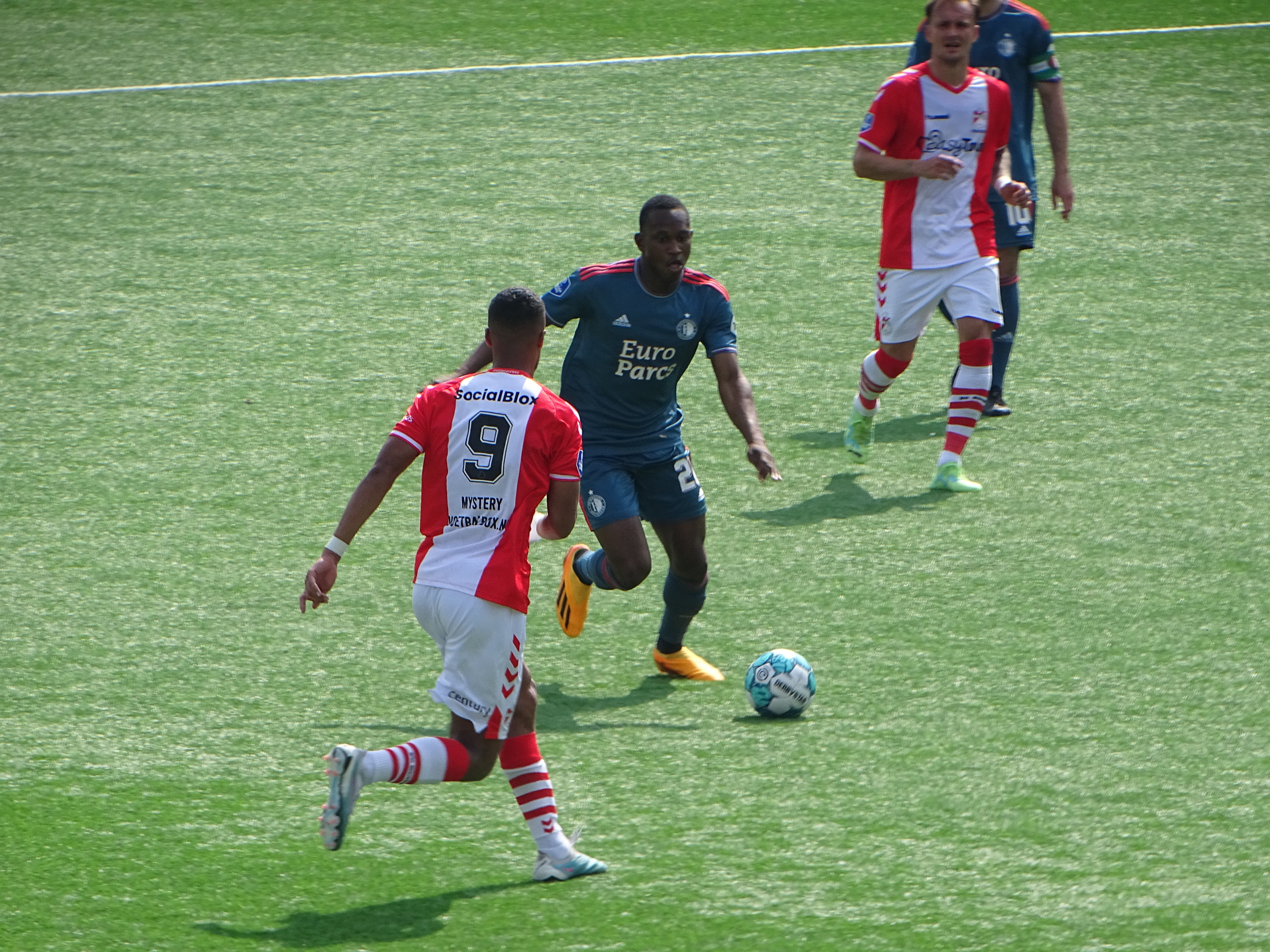 fc-emmen-feyenoord-1-3-jim-breeman-sports-photography-31