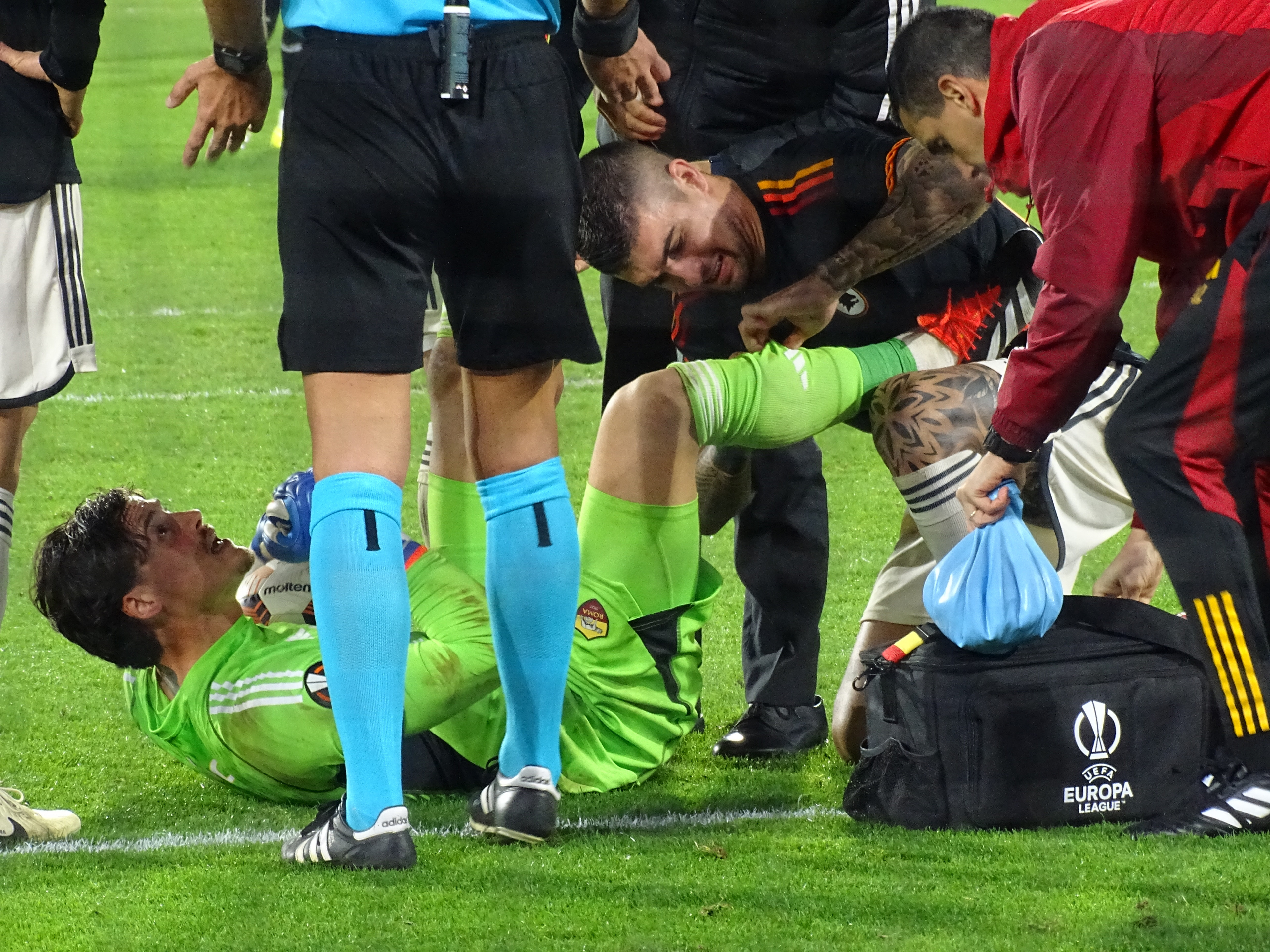 feyenoord-as-roma-1-1-jim-breeman-sports-photography-73