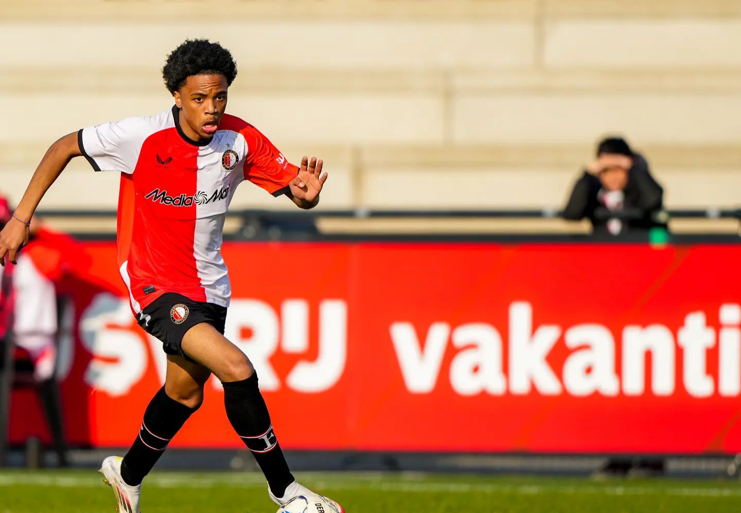 Contract Jivayno Zinhagel verlengd tot medio 2028