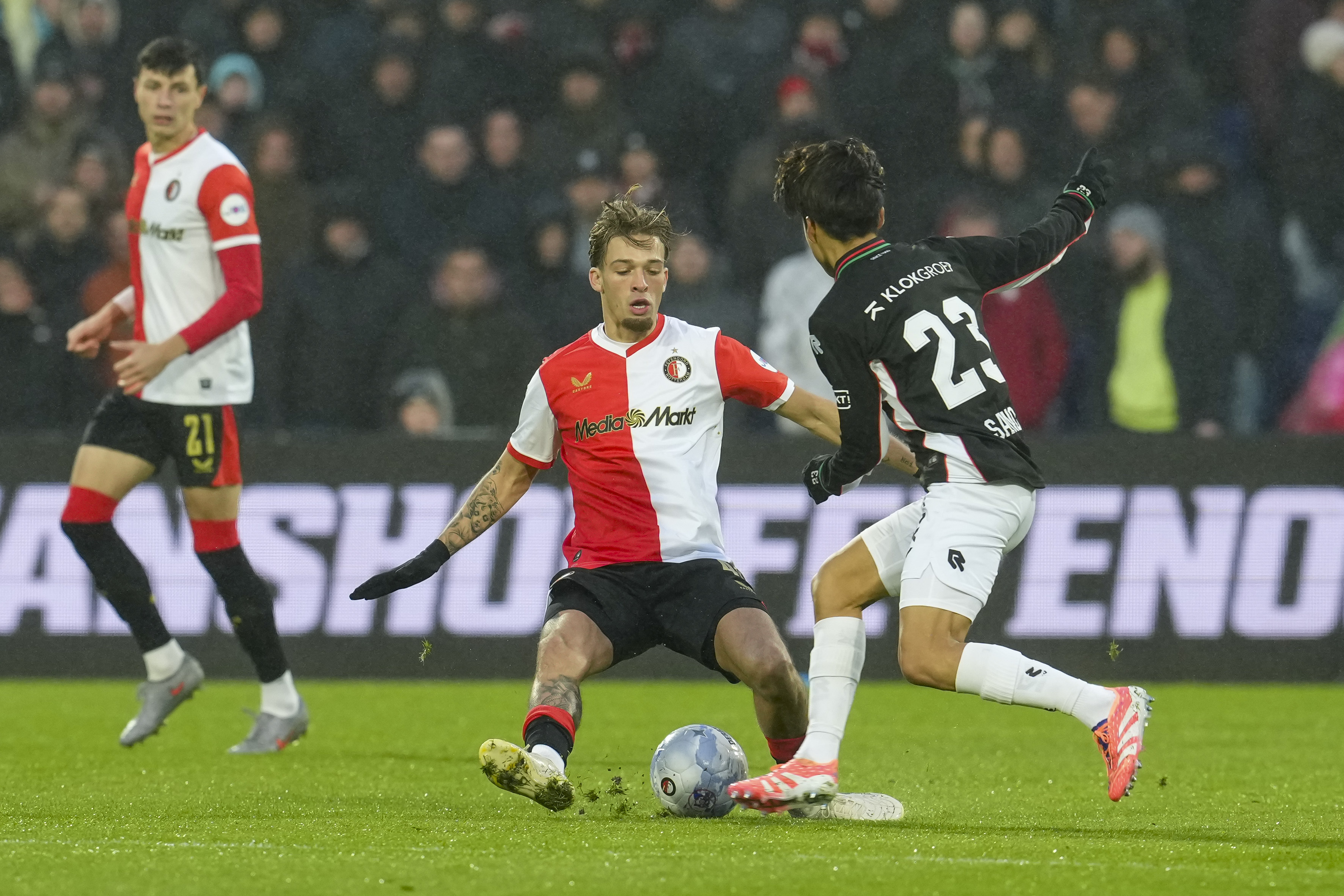 Liveblog • Feyenoord - N.E.C. 2-4 [FT]