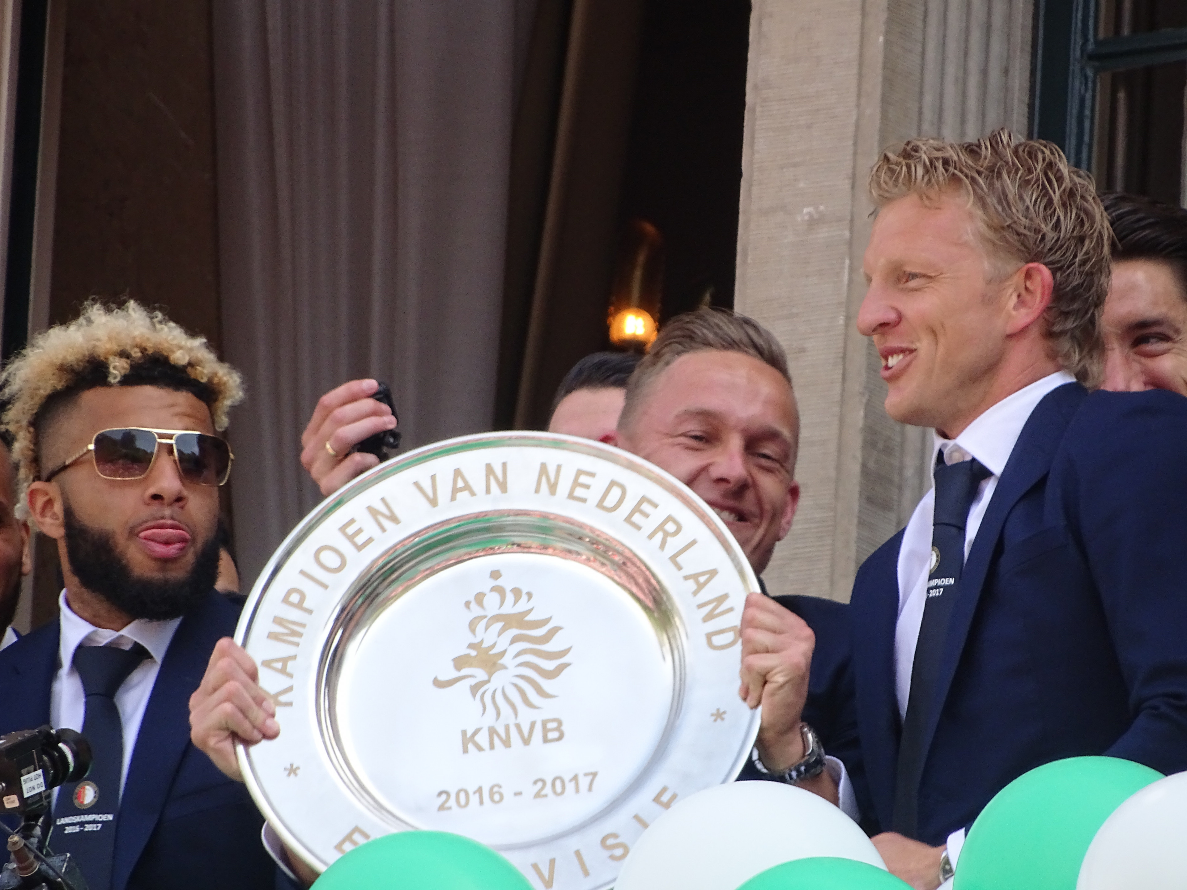 Kuyt over Gimenez: "Hij moet nog stappen zetten"