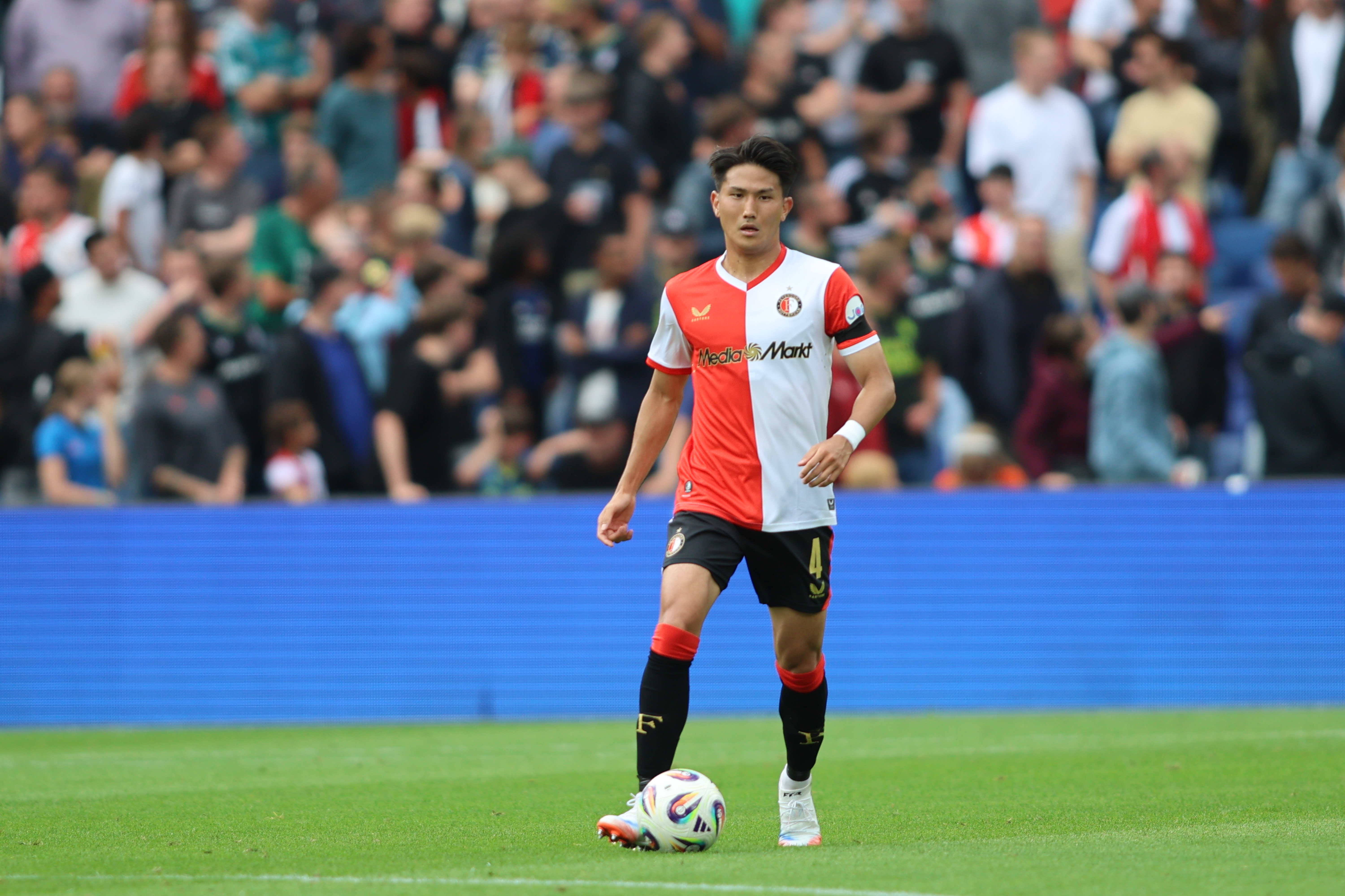 Feyenoord had Watanabe al eerder willen hebben: "Gent wilde hem houden"