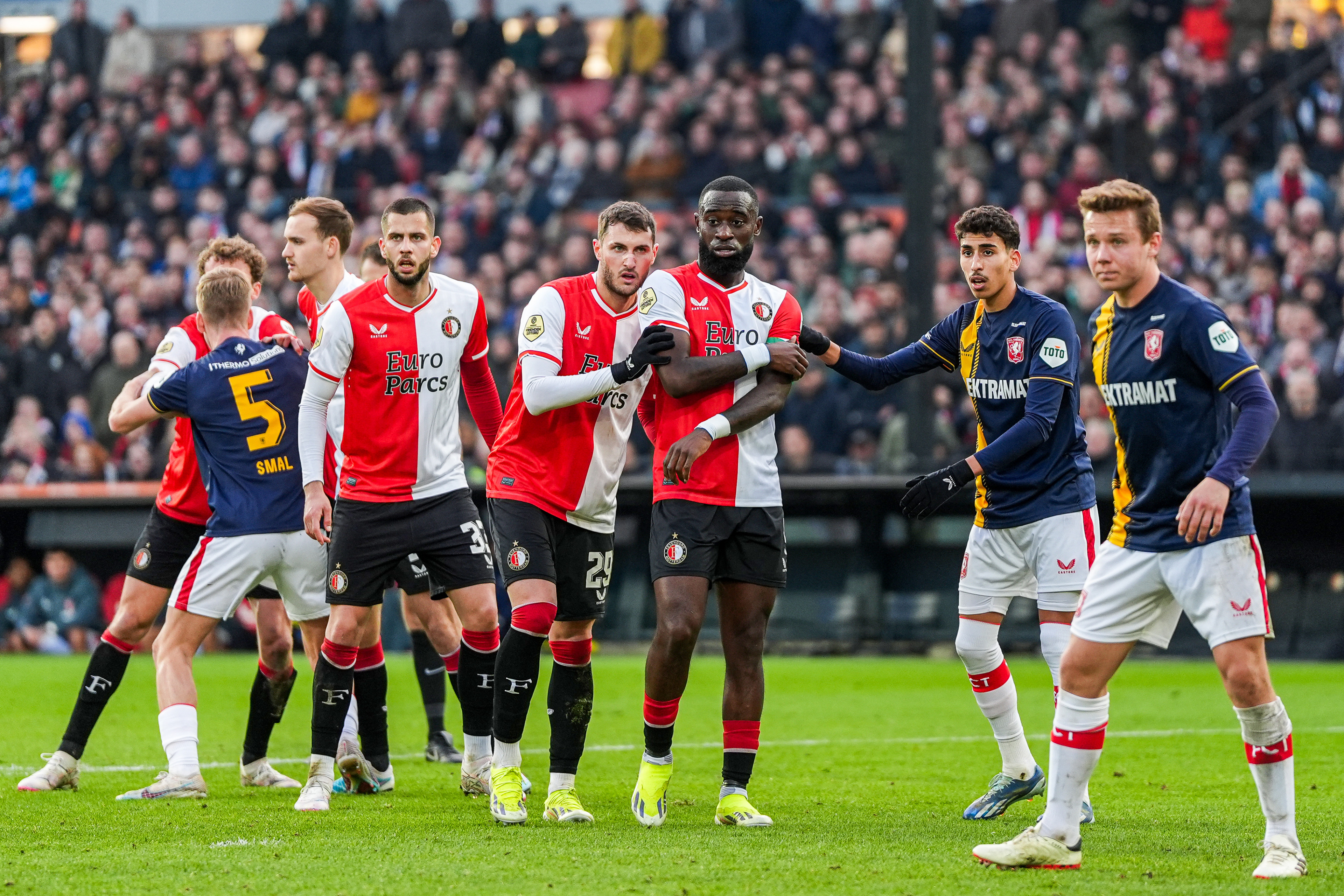Beoordeel de spelers voor de wedstrijd Feyenoord - FC Twente (0-0)