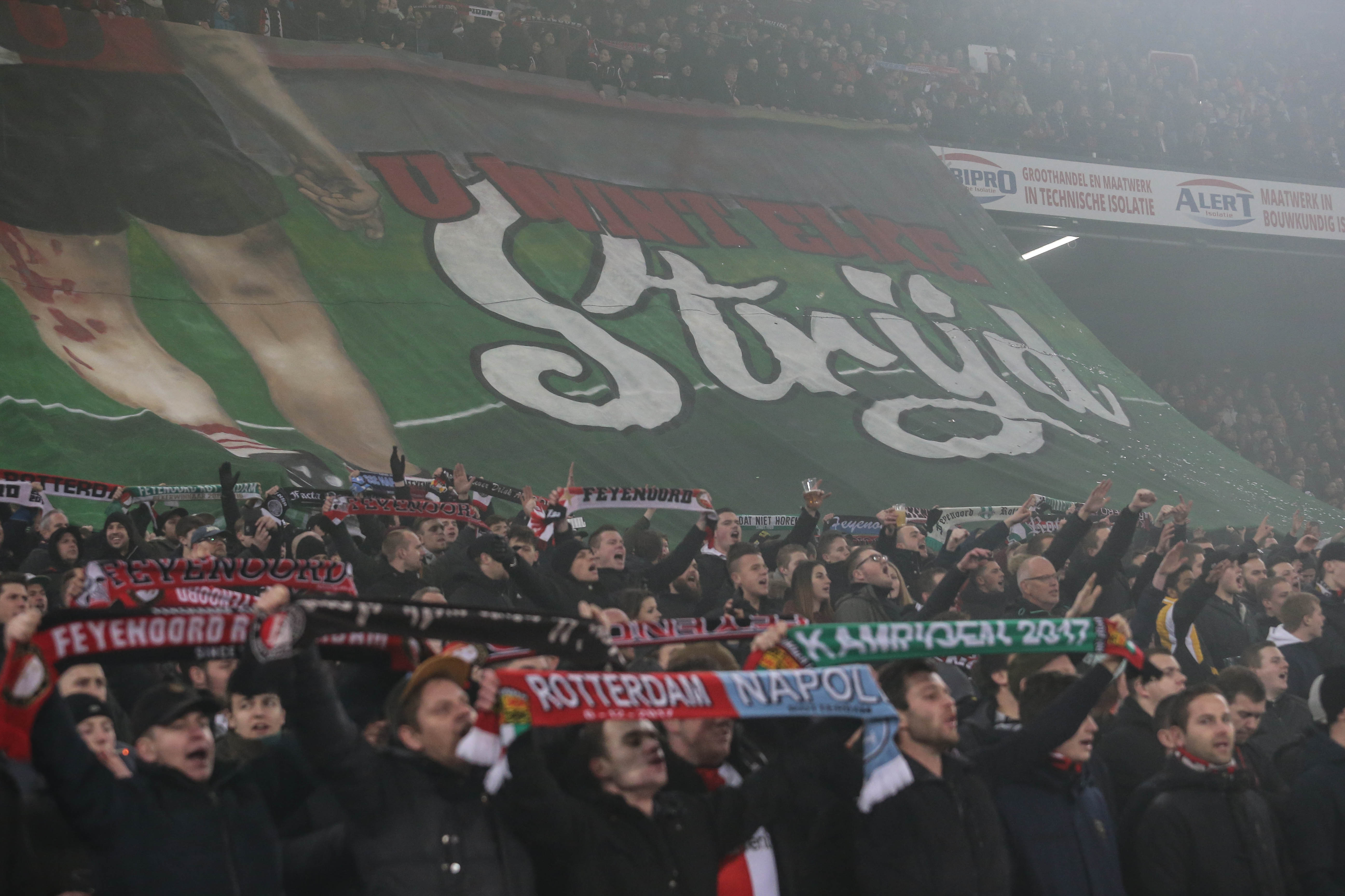 Supporter bouwt eigen platform voor seizoenkaarten: "Zonde als die kaarten stilletjes verdwijnen"