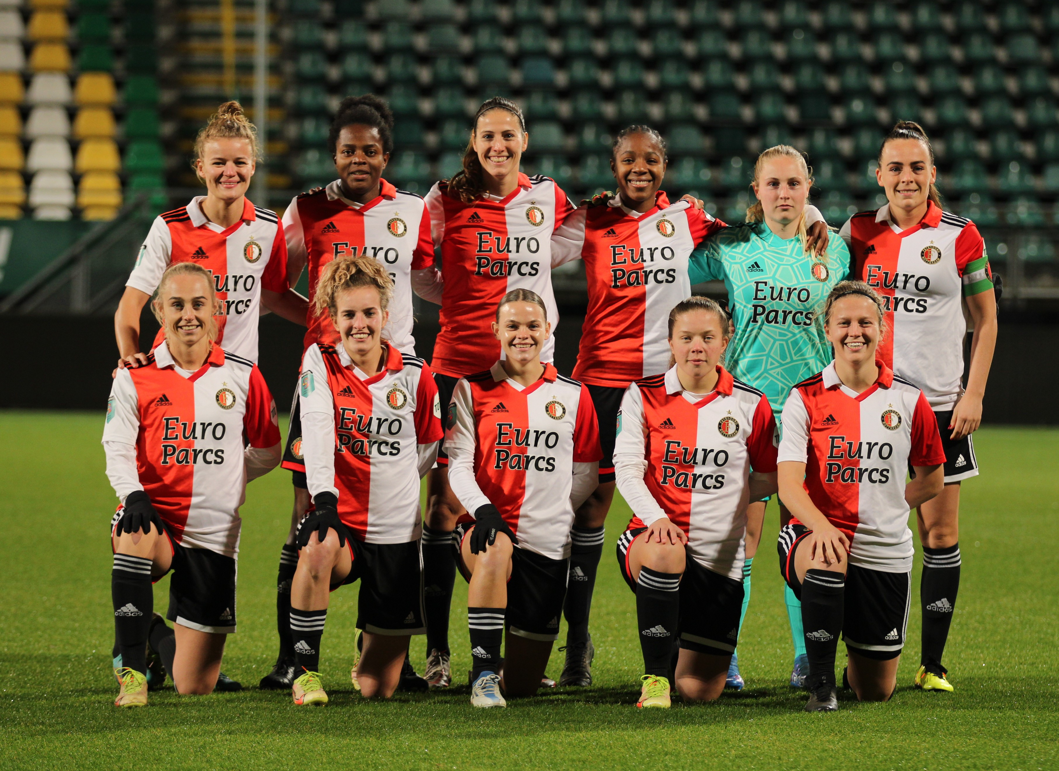 Feyenoord Vrouwen treffen volgend seizoen FC Utrecht