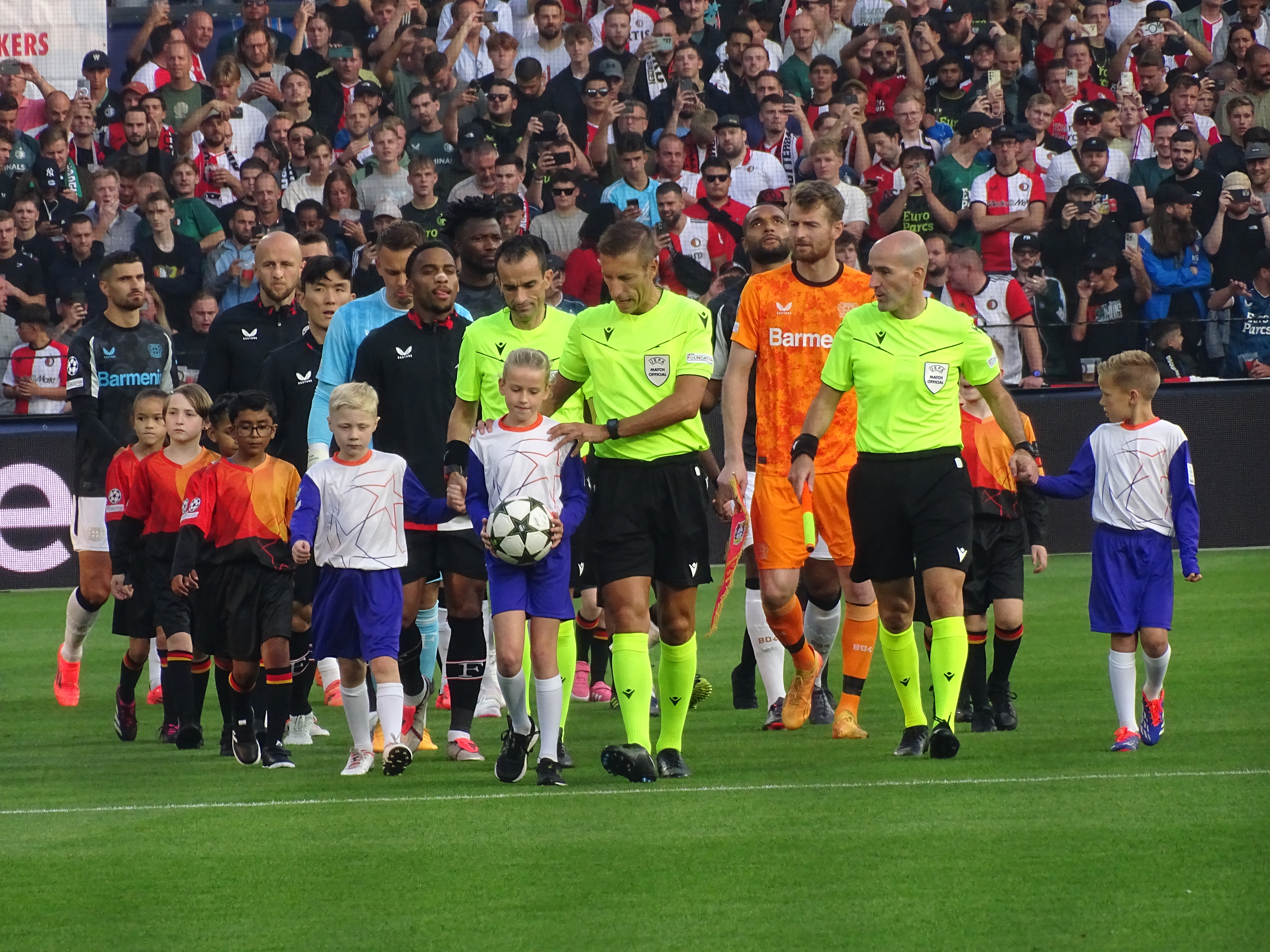 feyenoord-bayer-leverkusen-0-4-jim-breeman-sports-photography-24