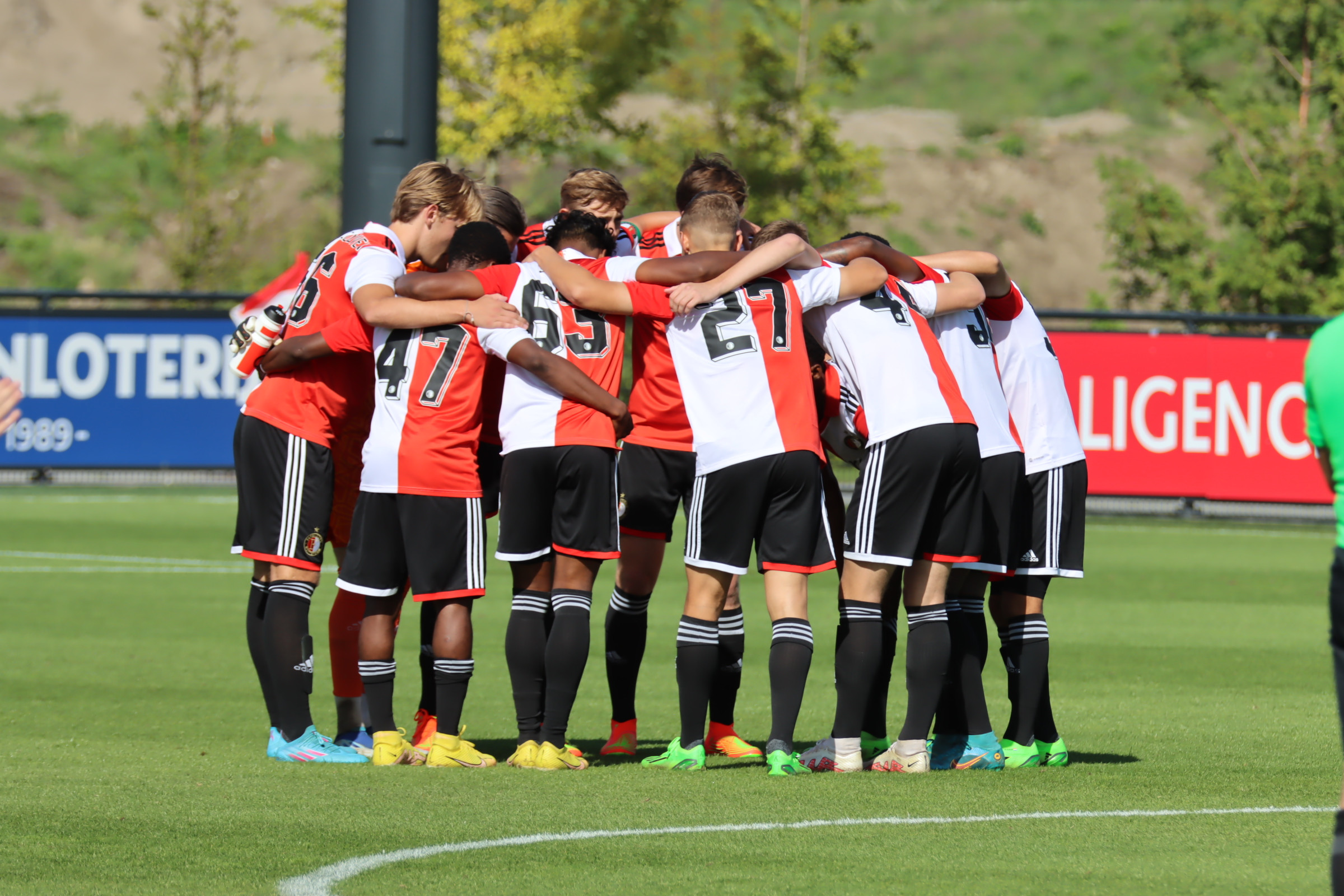 Feyenoord O21 oefent in de voorbereiding tegen Jong Sparta en beloften NEC