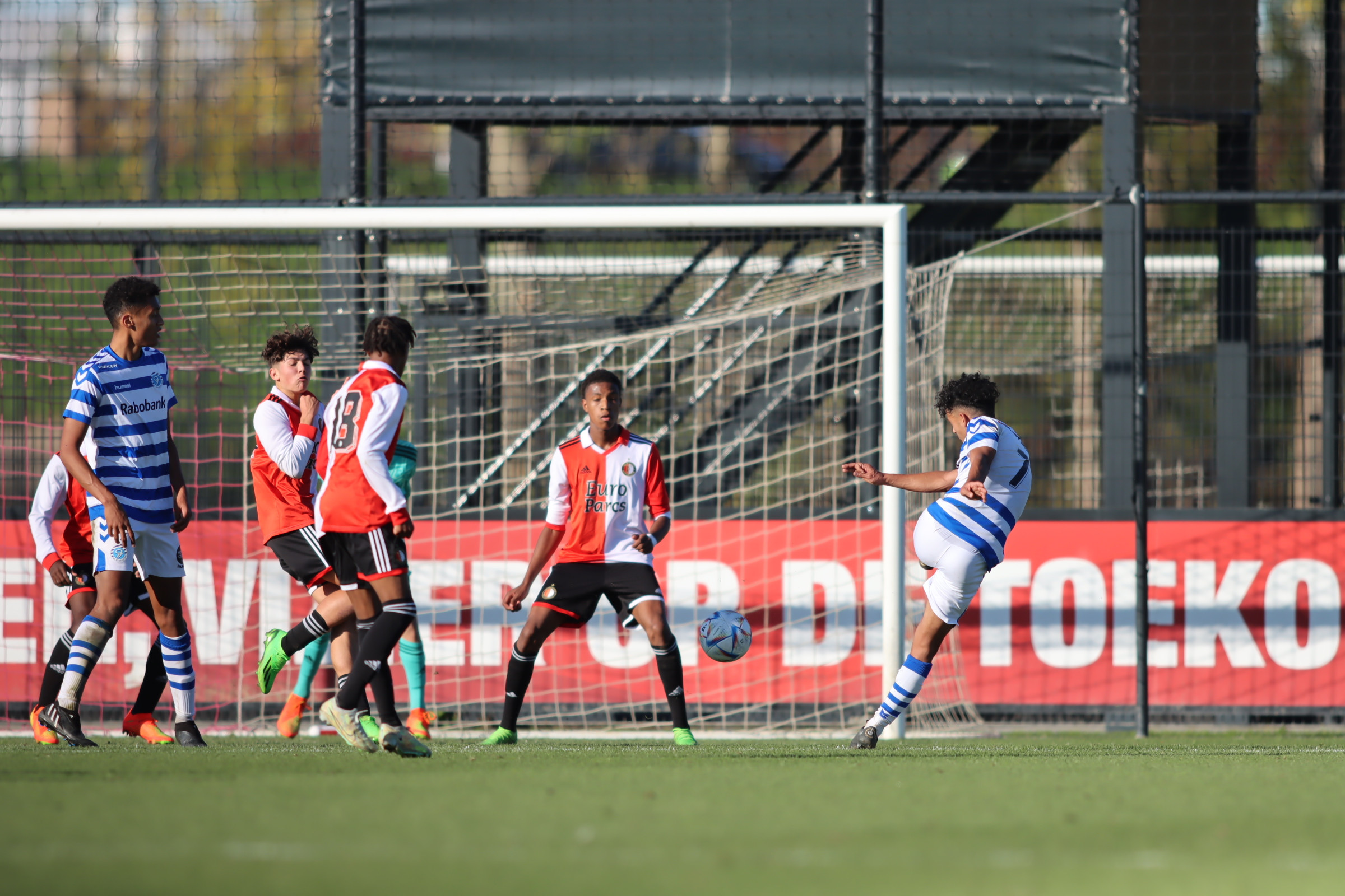 jim-breeman-sports-photography-feyenoord-o16-de-graafschap-o16-9-3-90