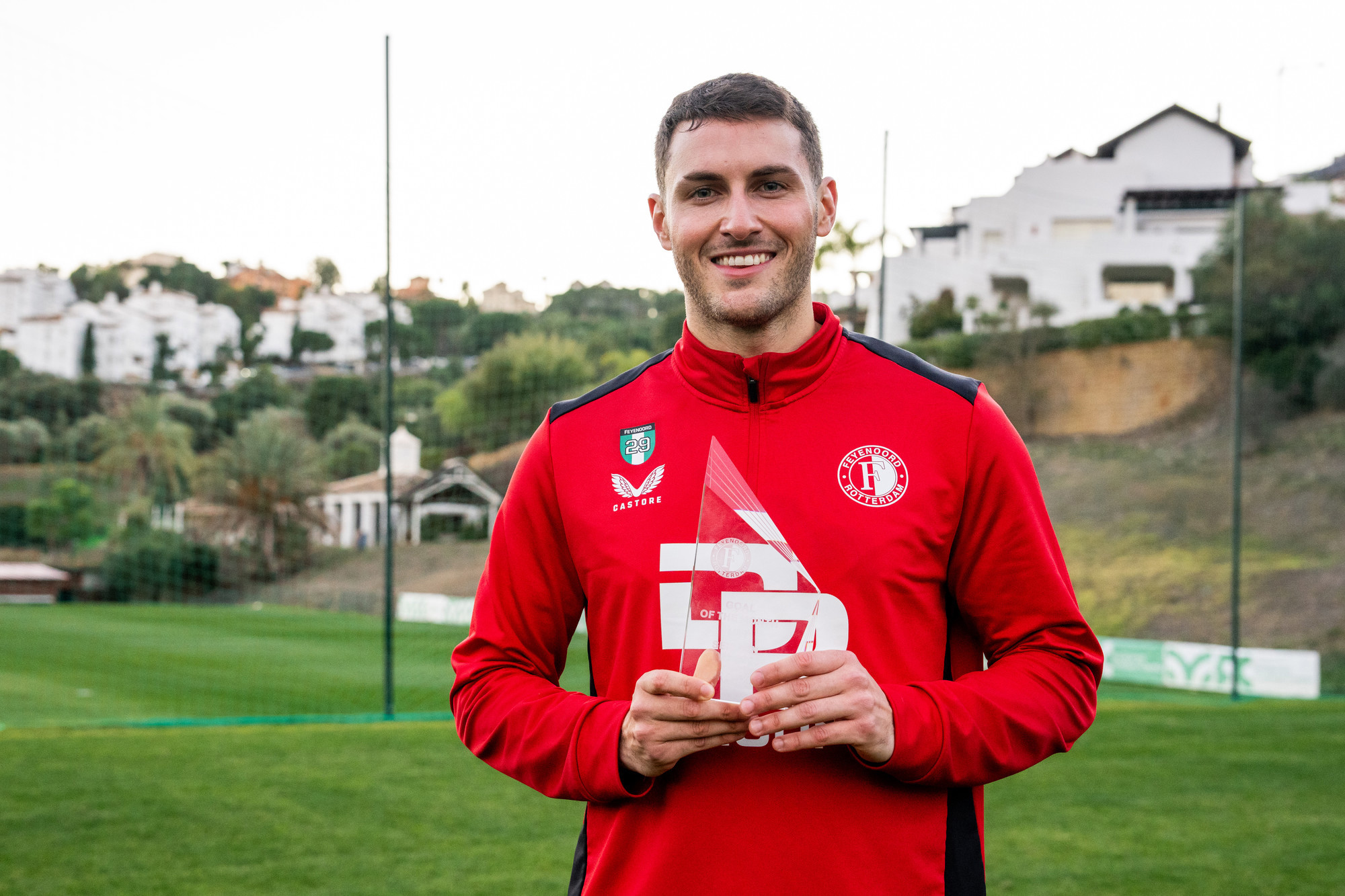 gimenez-goal-van-de-maand-december