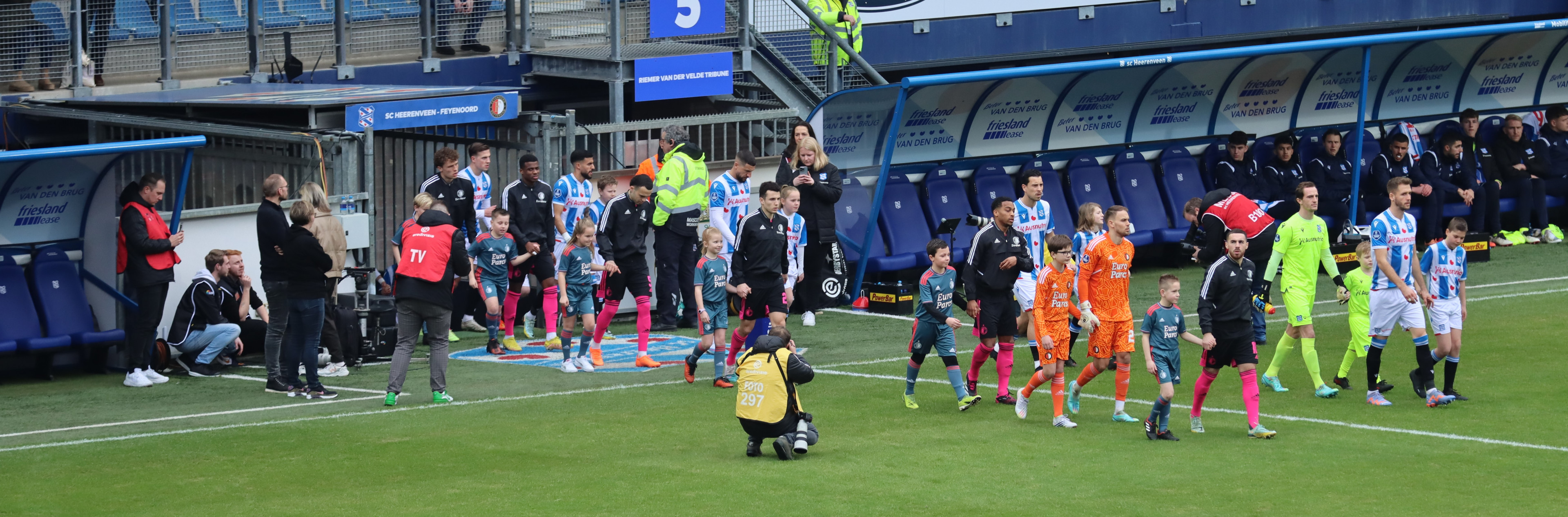 sc-heerenveen-feyenoord-1-2-jim-breeman-sports-photography-9