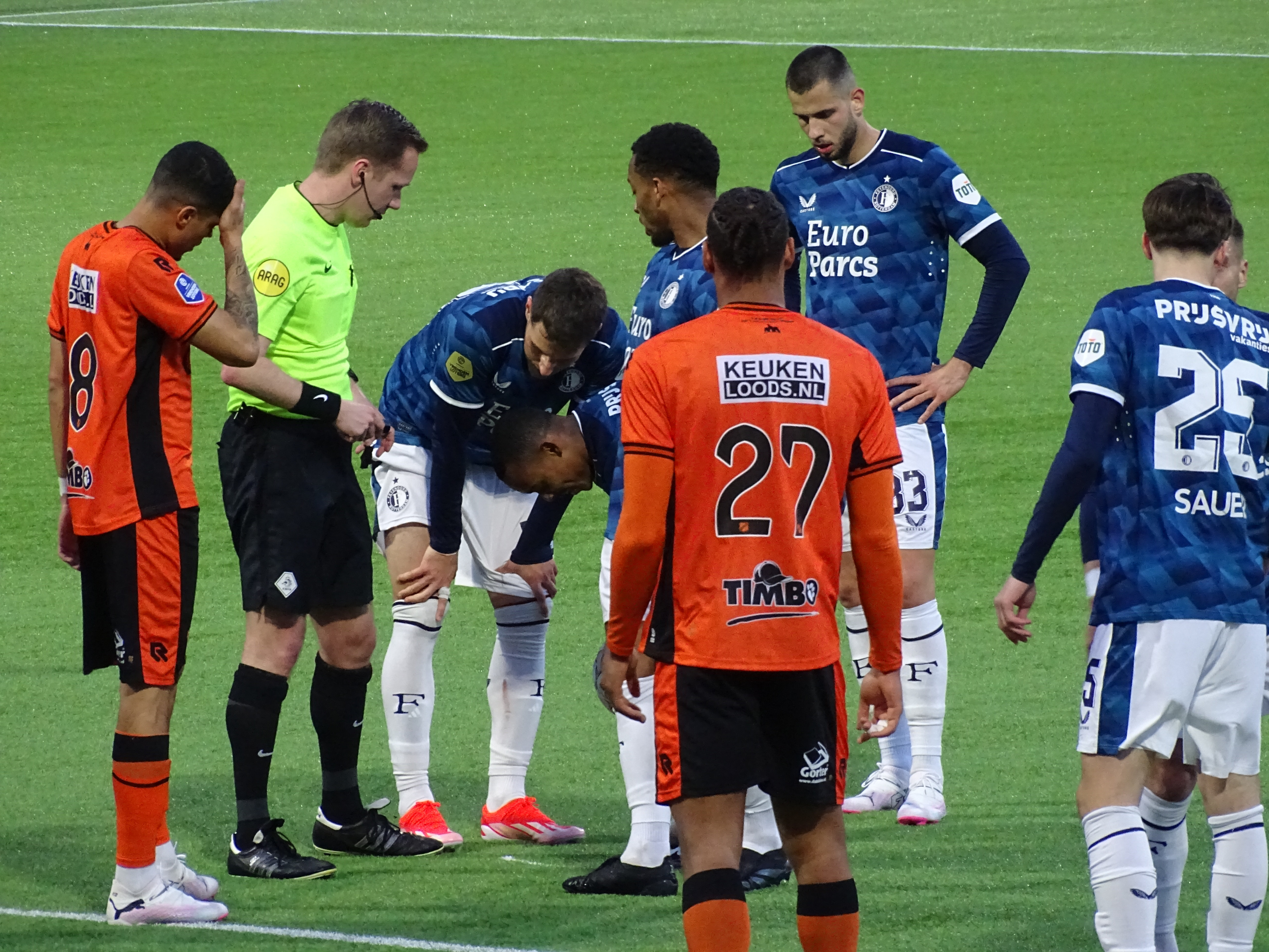 fc-volendam-feyenoord-0-0-04-04-2024-jim-breeman-sports-photography-31