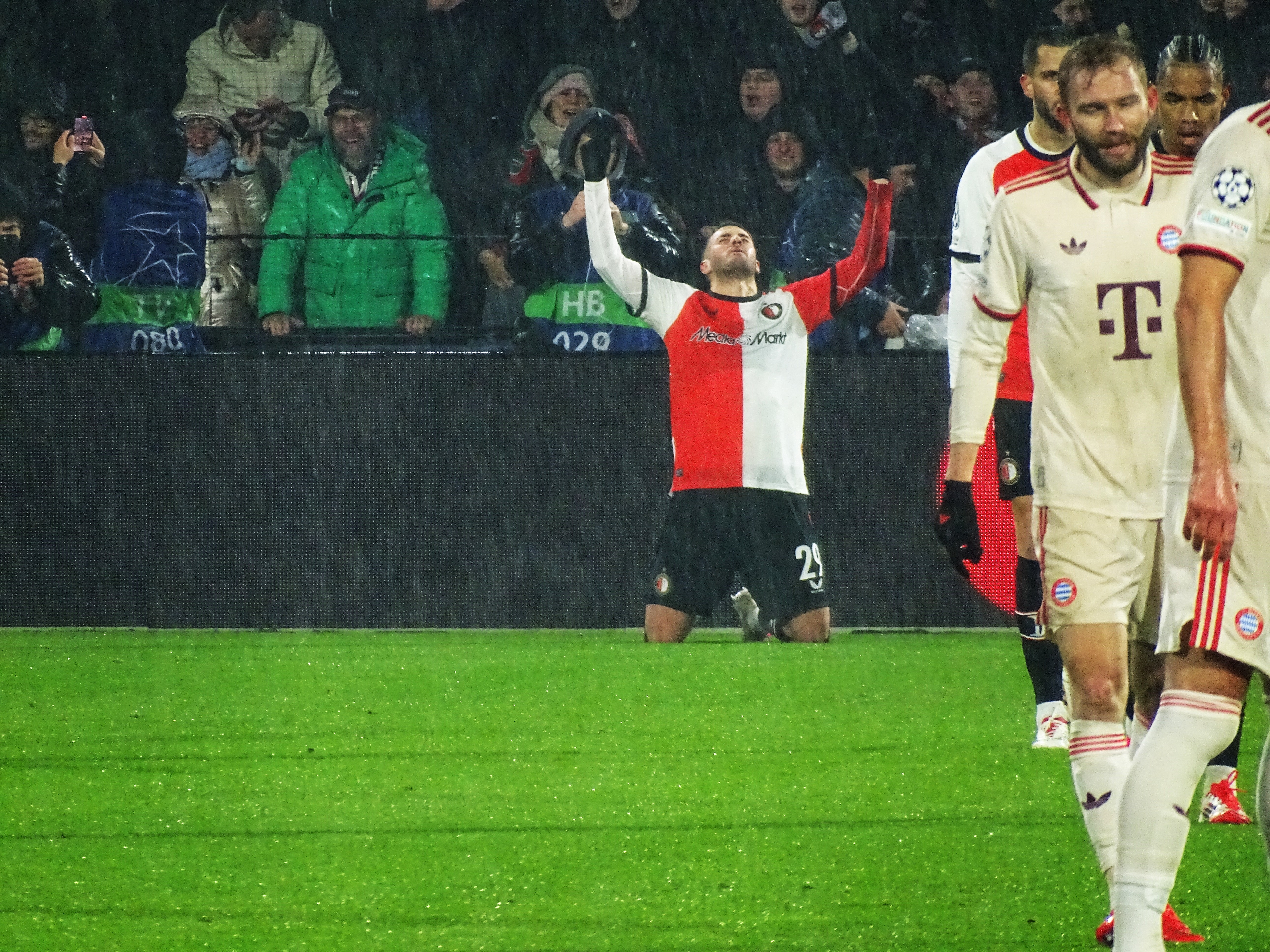 feyenoord-fc-bayern-munchen-3-0-jim-breeman-sports-photography-21