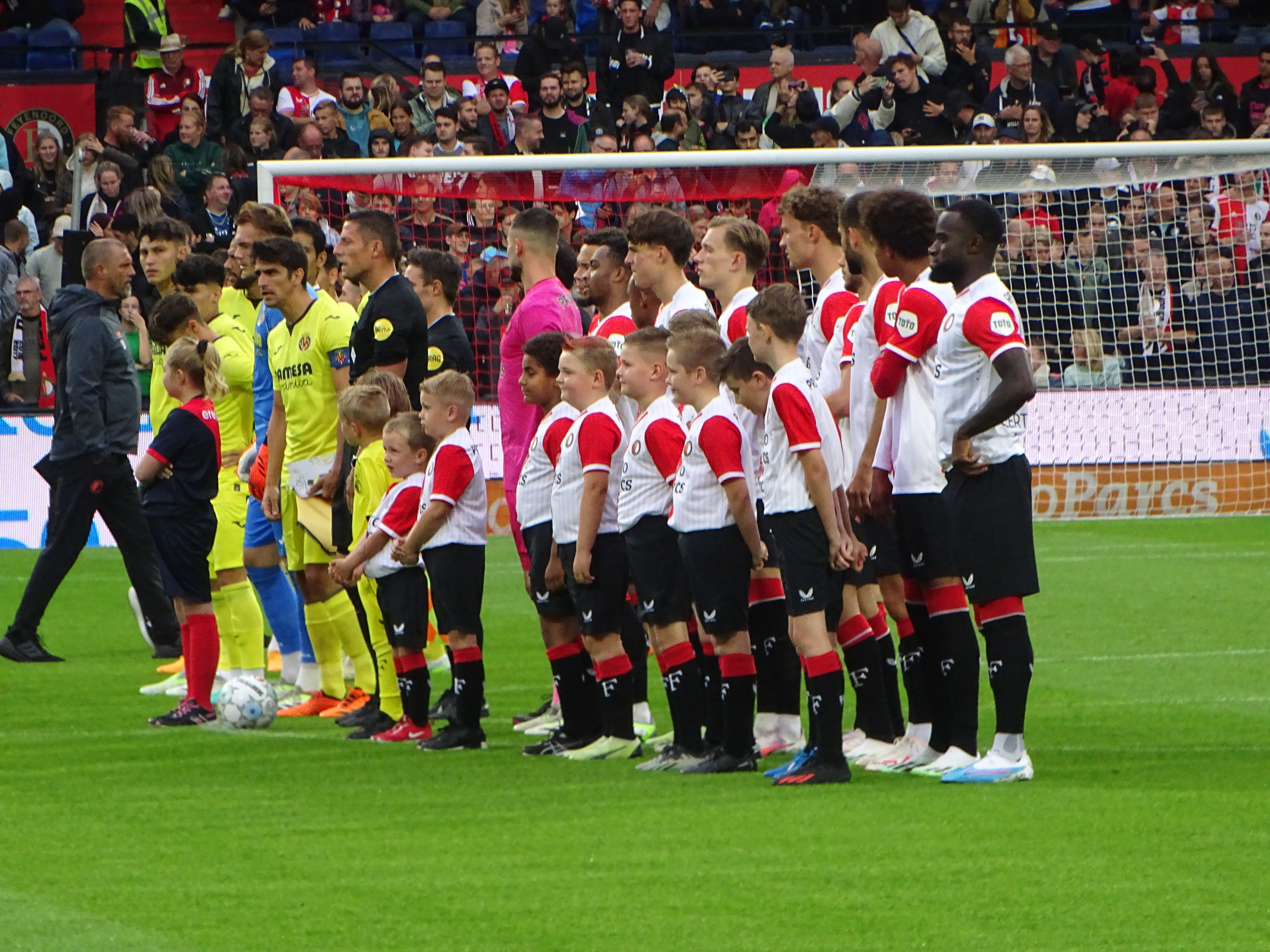 feyenoord-villareal-1-1-jim-breeman-sports-photography-9