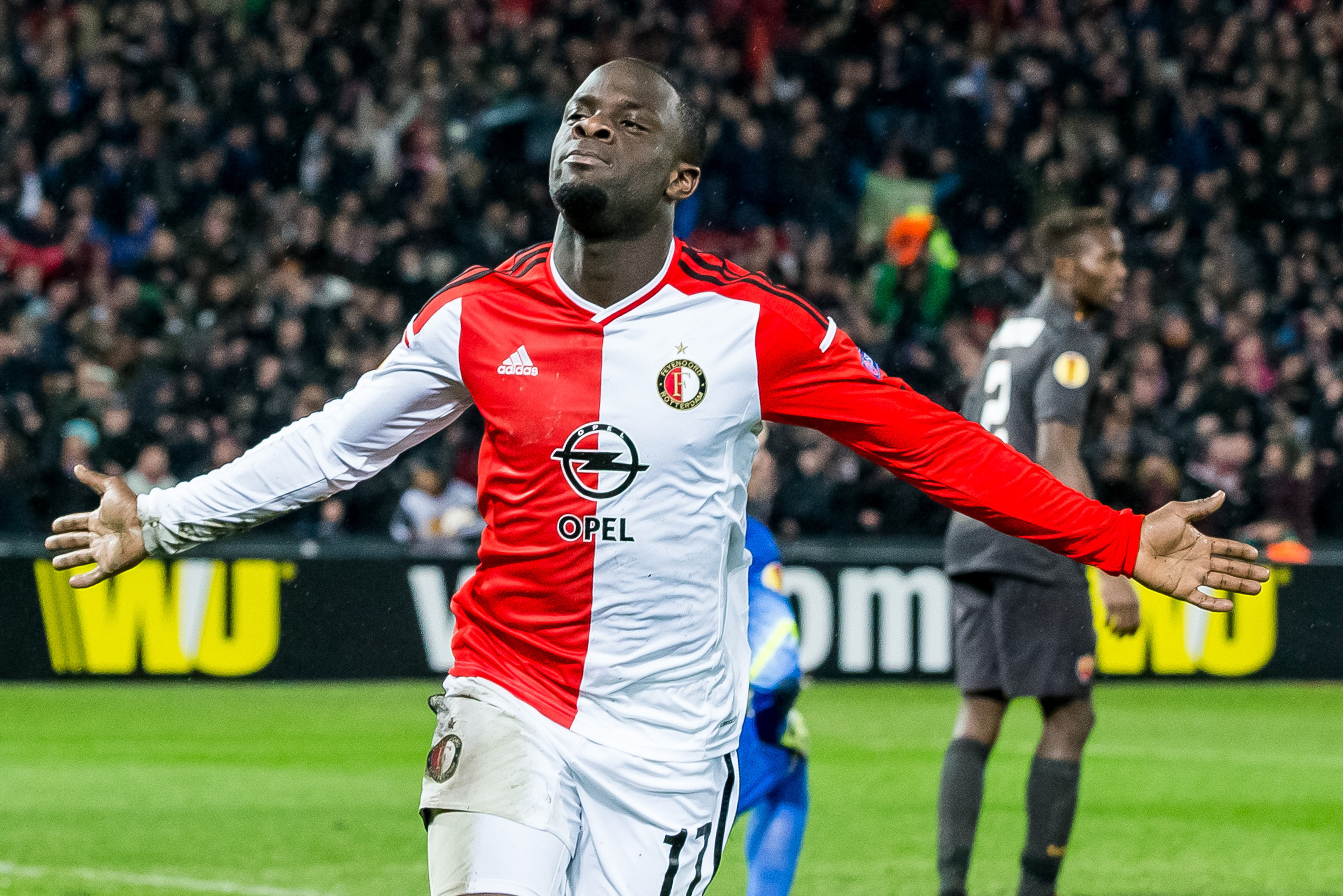 Oud-Feyenoorder Elvis Manu terug op Nederlandse velden