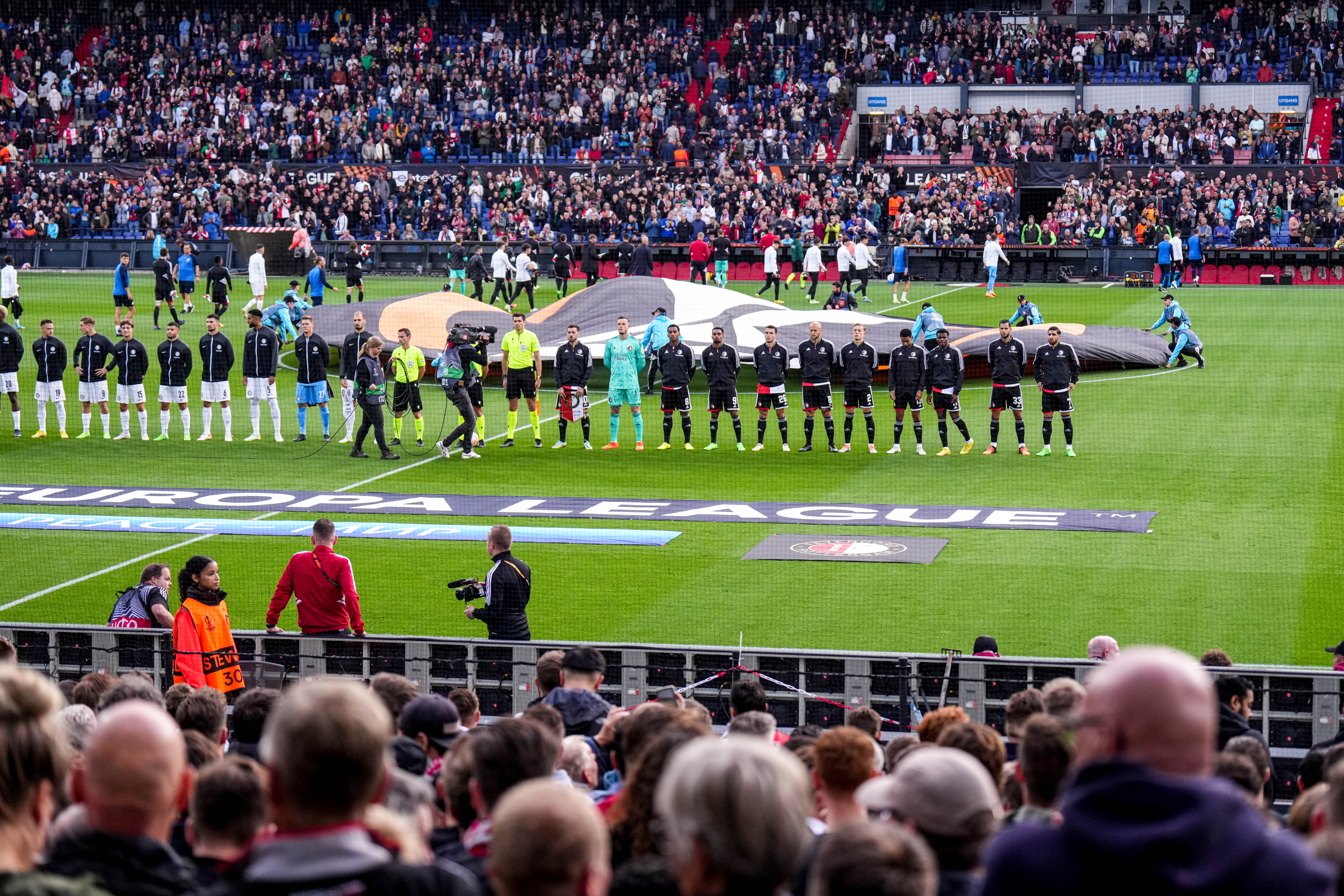 Zweedse arbitrage bij FC Midtjylland - Feyenoord