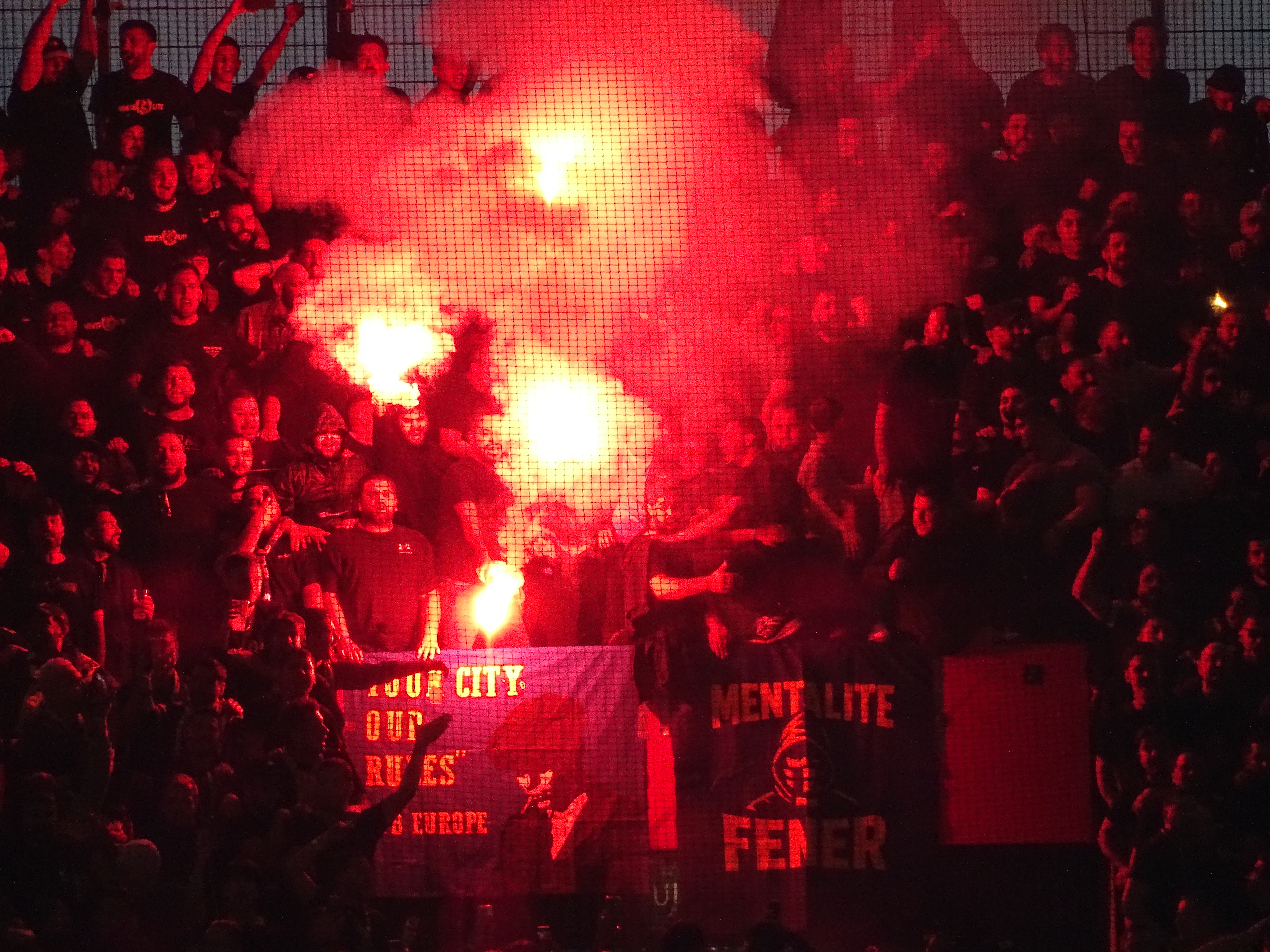 fenerbache-supporters-using-flares-jim-breeman-sports-photography