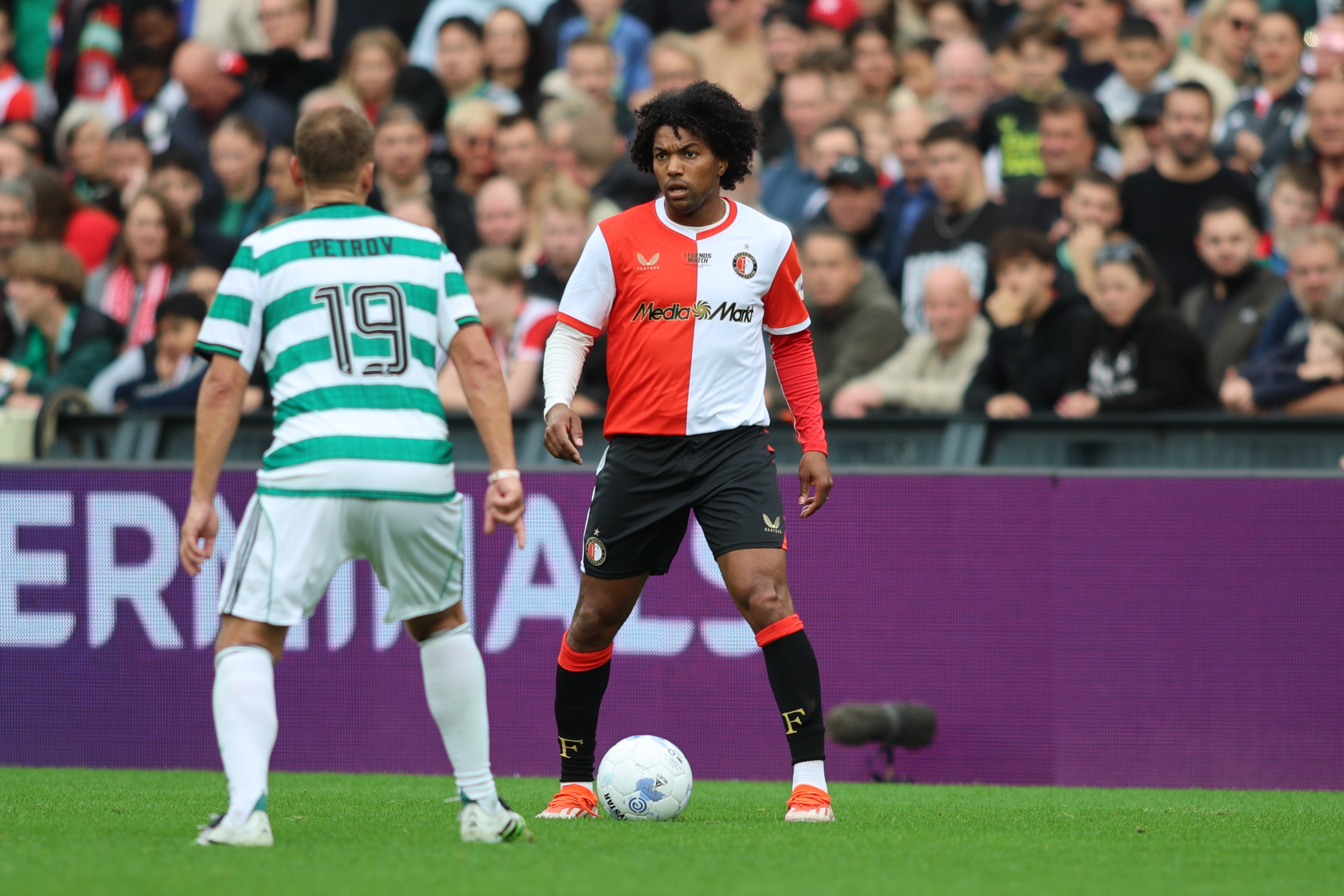 feyenoord-legends-vs-celtic-legends-2-1-jim-breeman-sports-photography-18