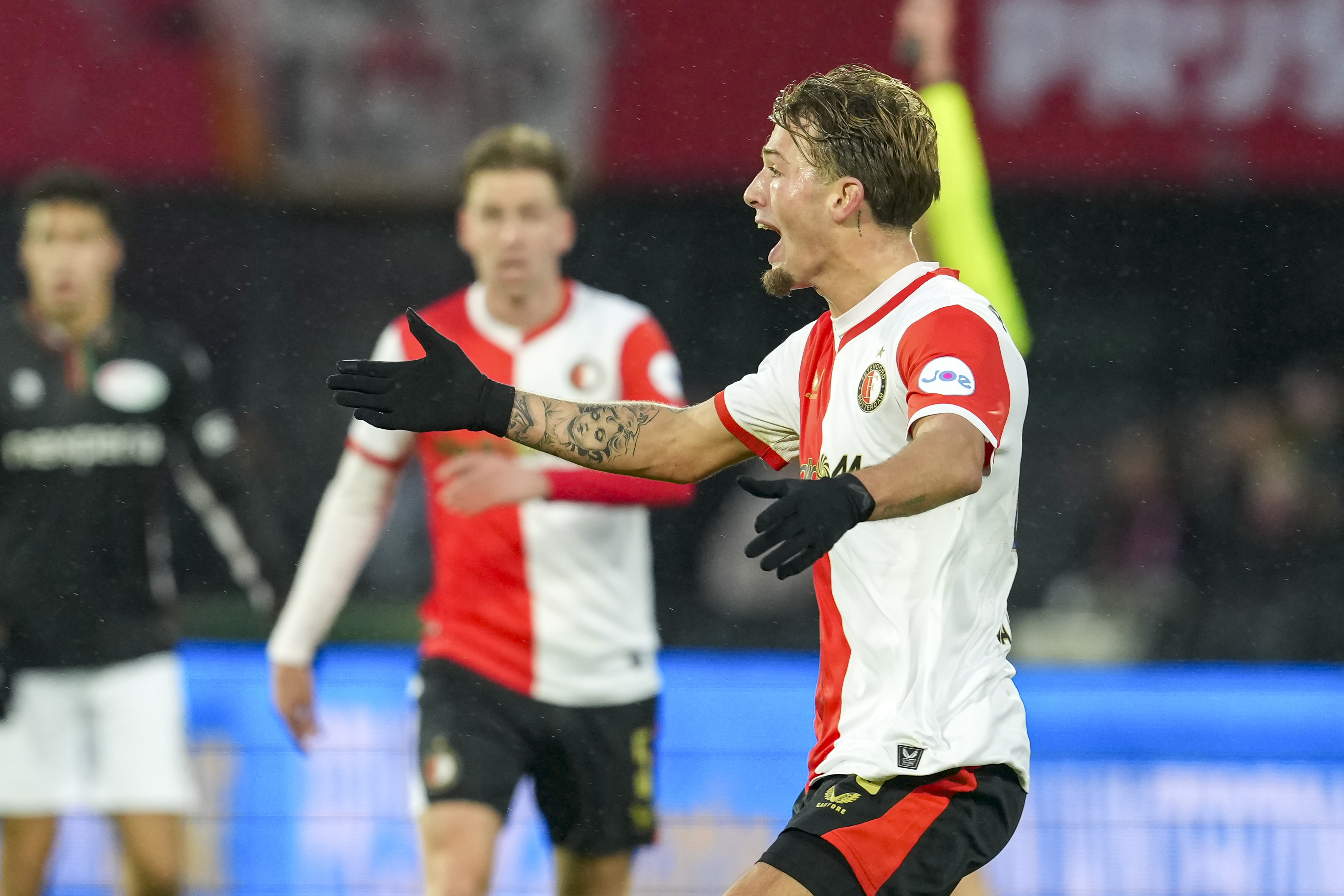 Valente: "Dit kan echt niet meer"