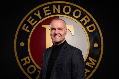 Rini Coolen verlaat Feyenoord na dit seizoen