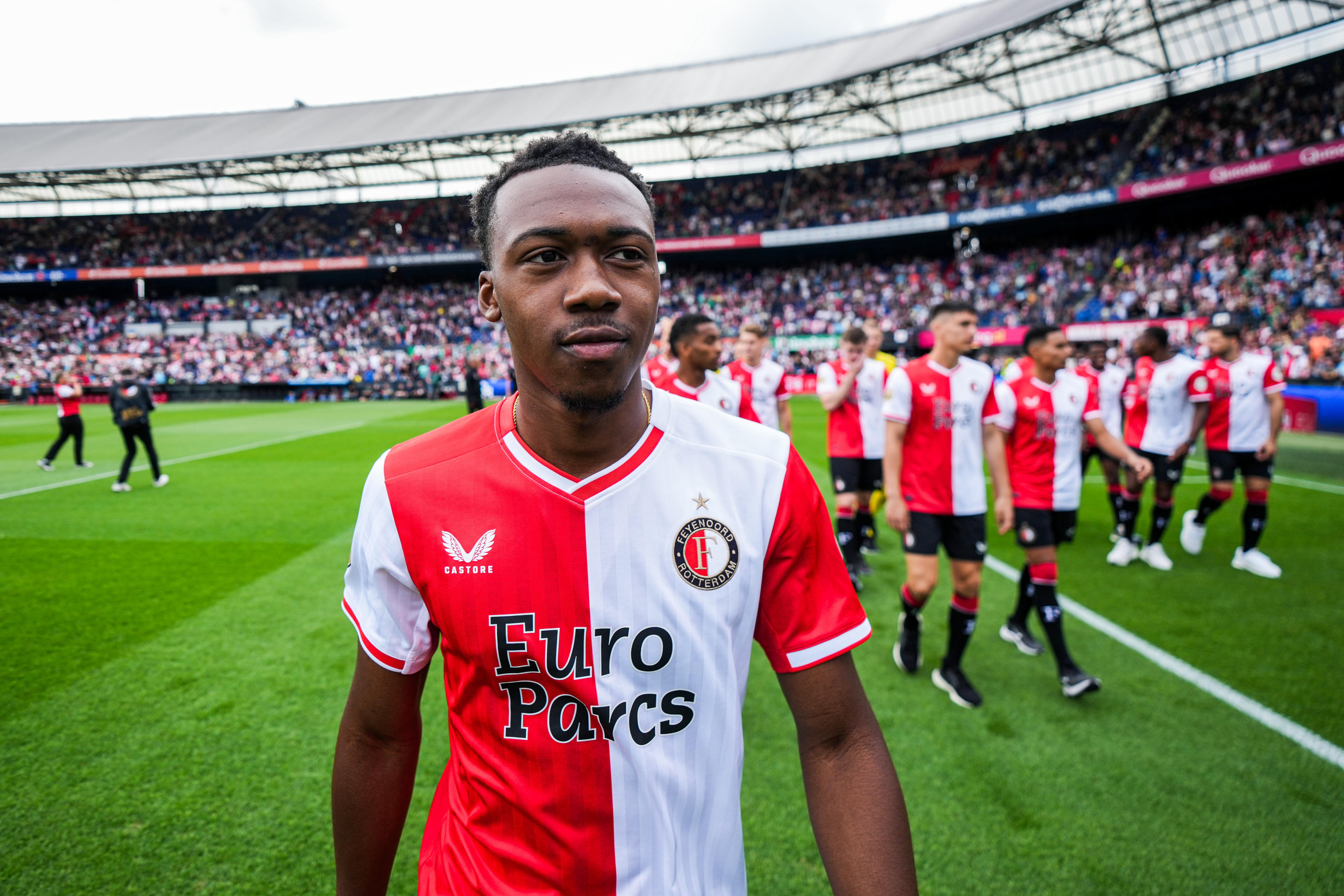 Wereldgoal Milambo loodst Feyenoord O21 langs De Graafschap O21