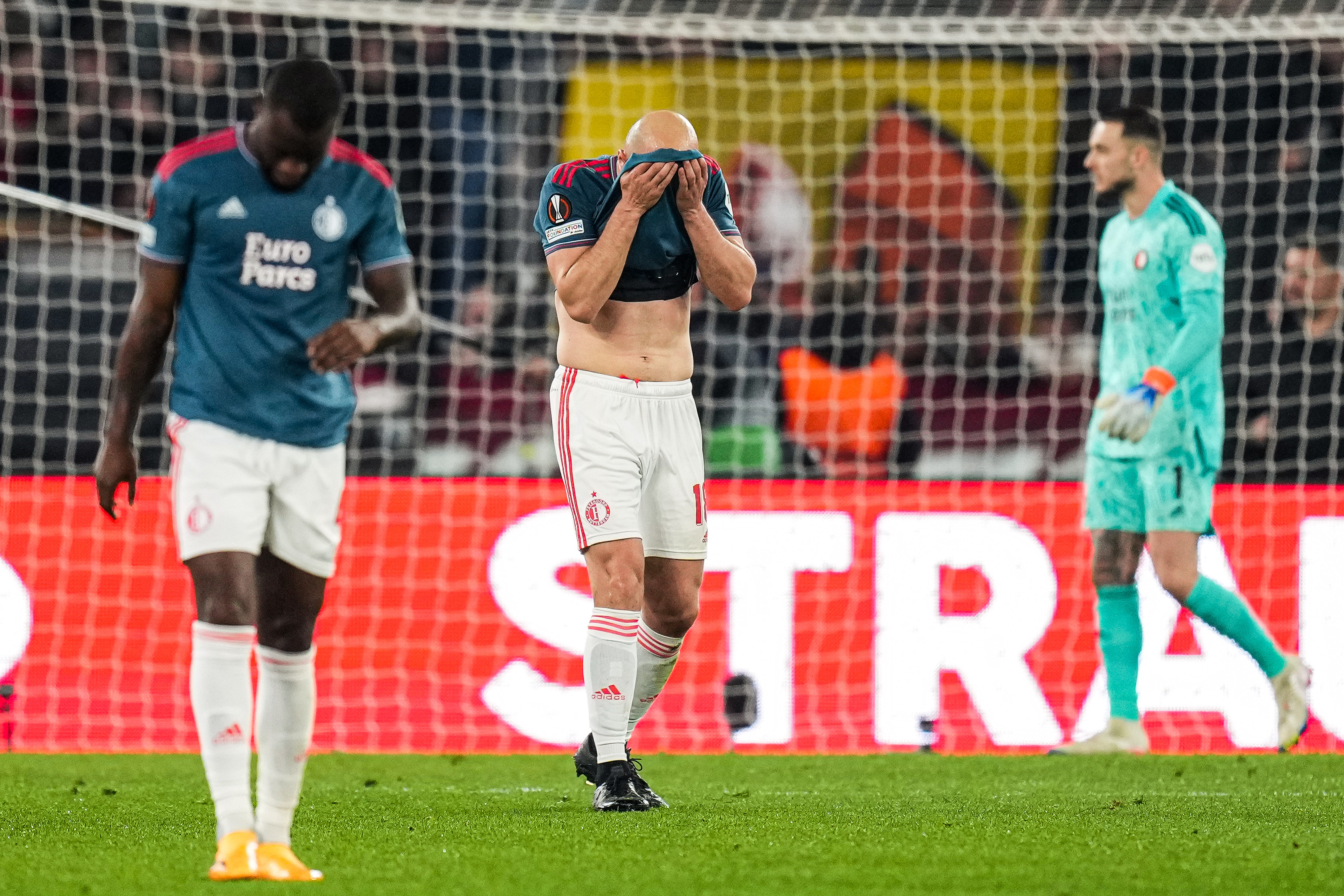 Feyenoord uit Europa na verlies in Rome