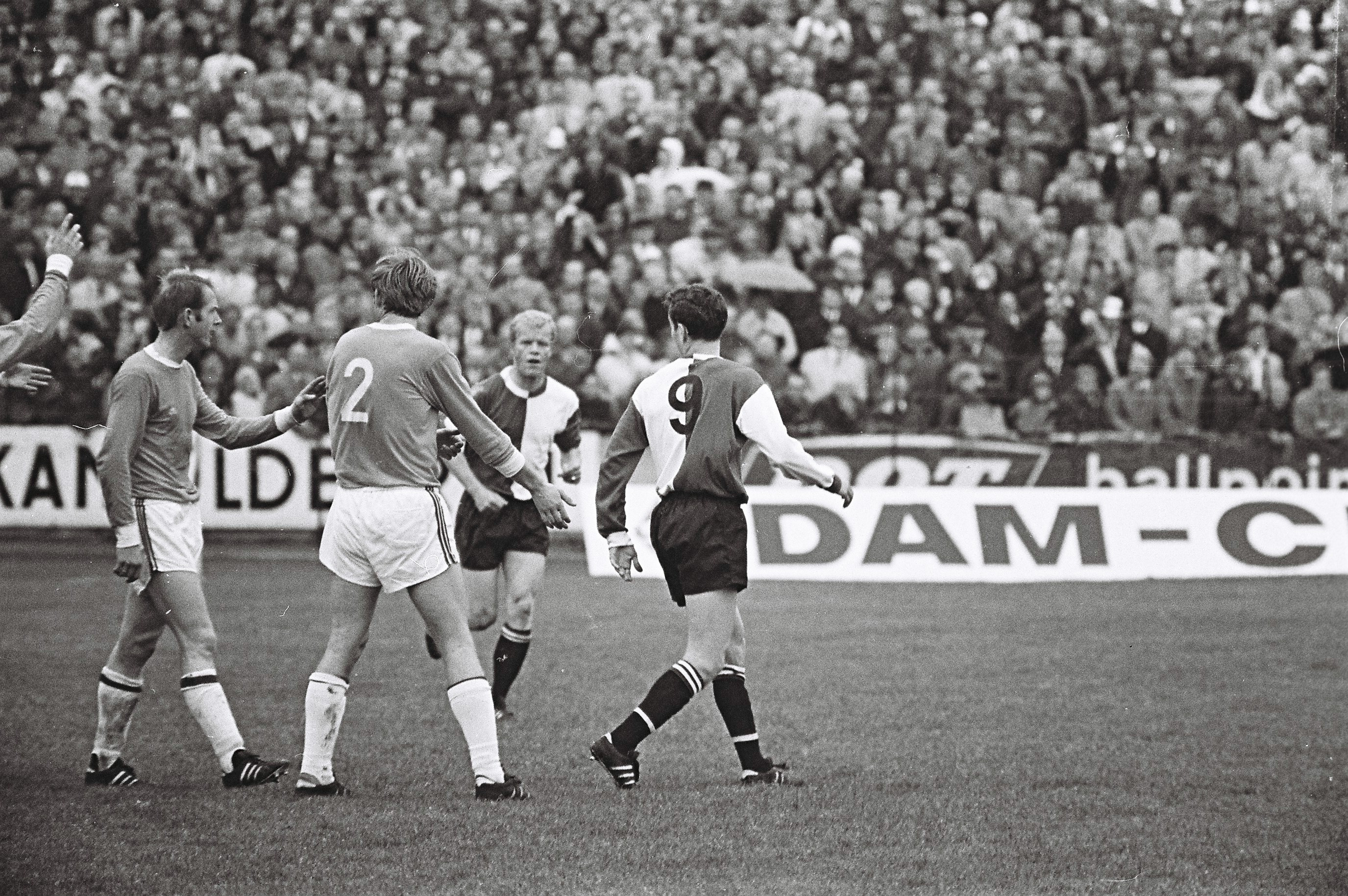 Feyenoord-icoon Ove Kindvall op 82-jarige leeftijd overleden