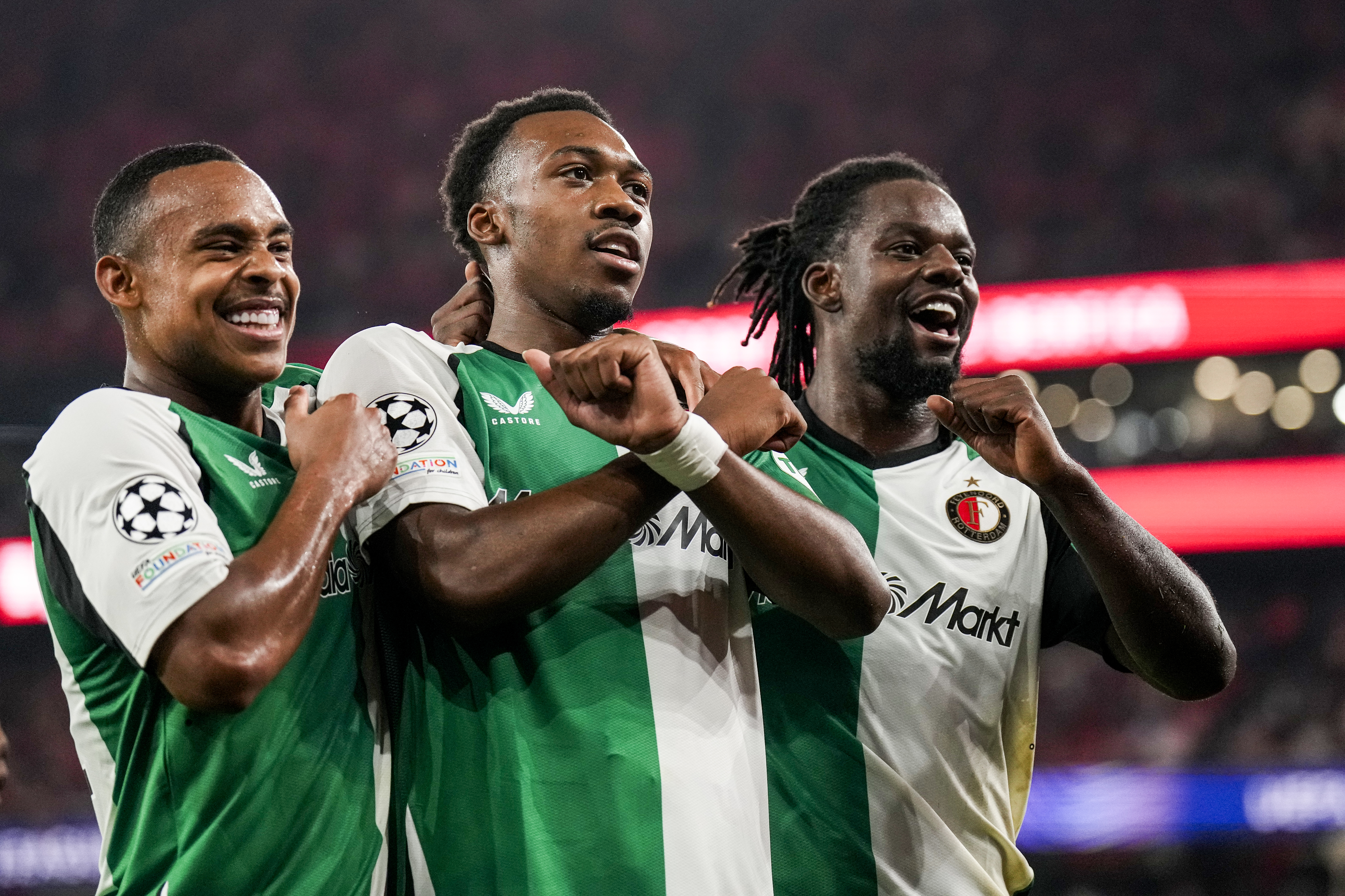 POLL • Maakt Feyenoord kans tegen een wankelend Manchester City?