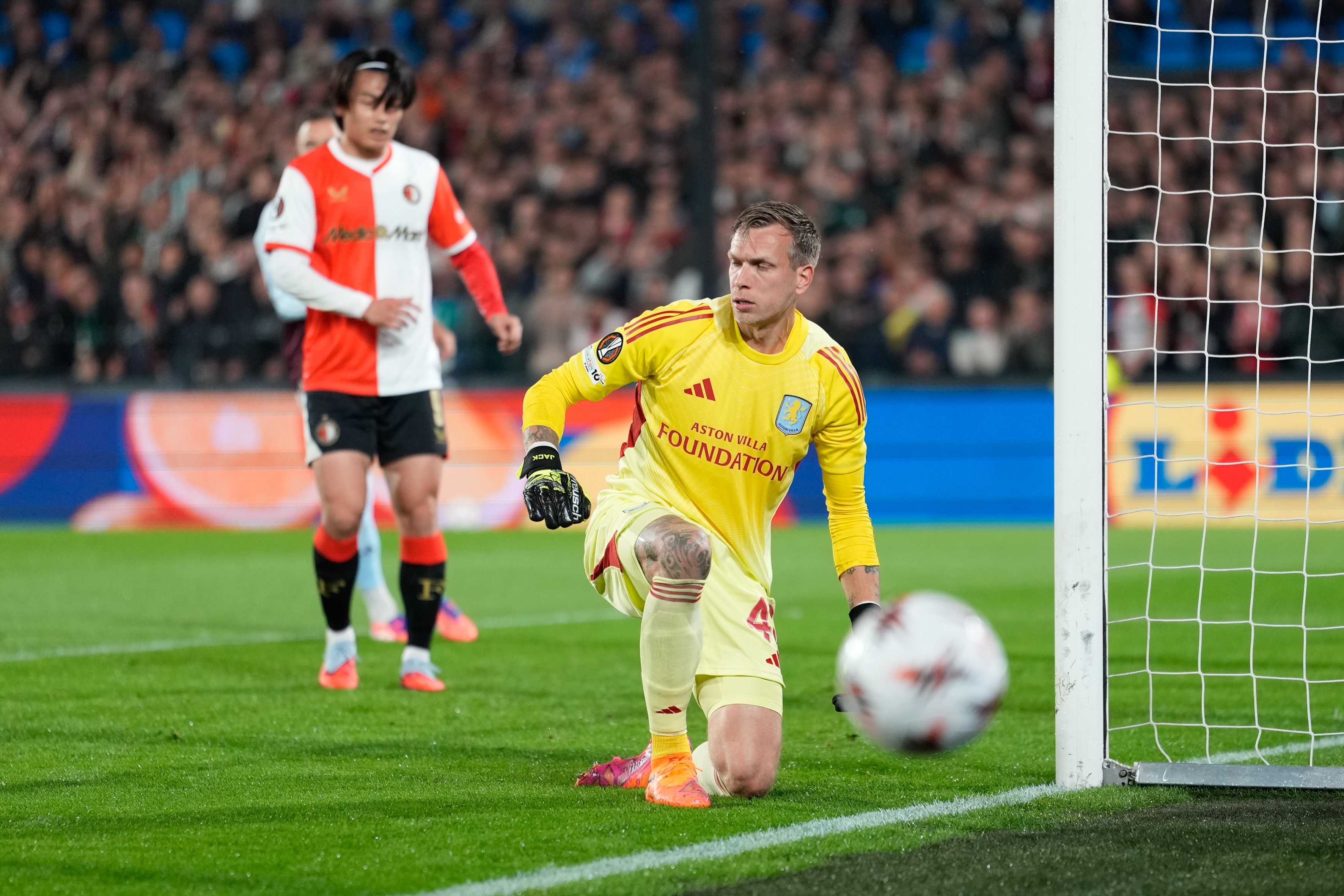Aston Villa-keeper sprak in de zomer met Feyenoord