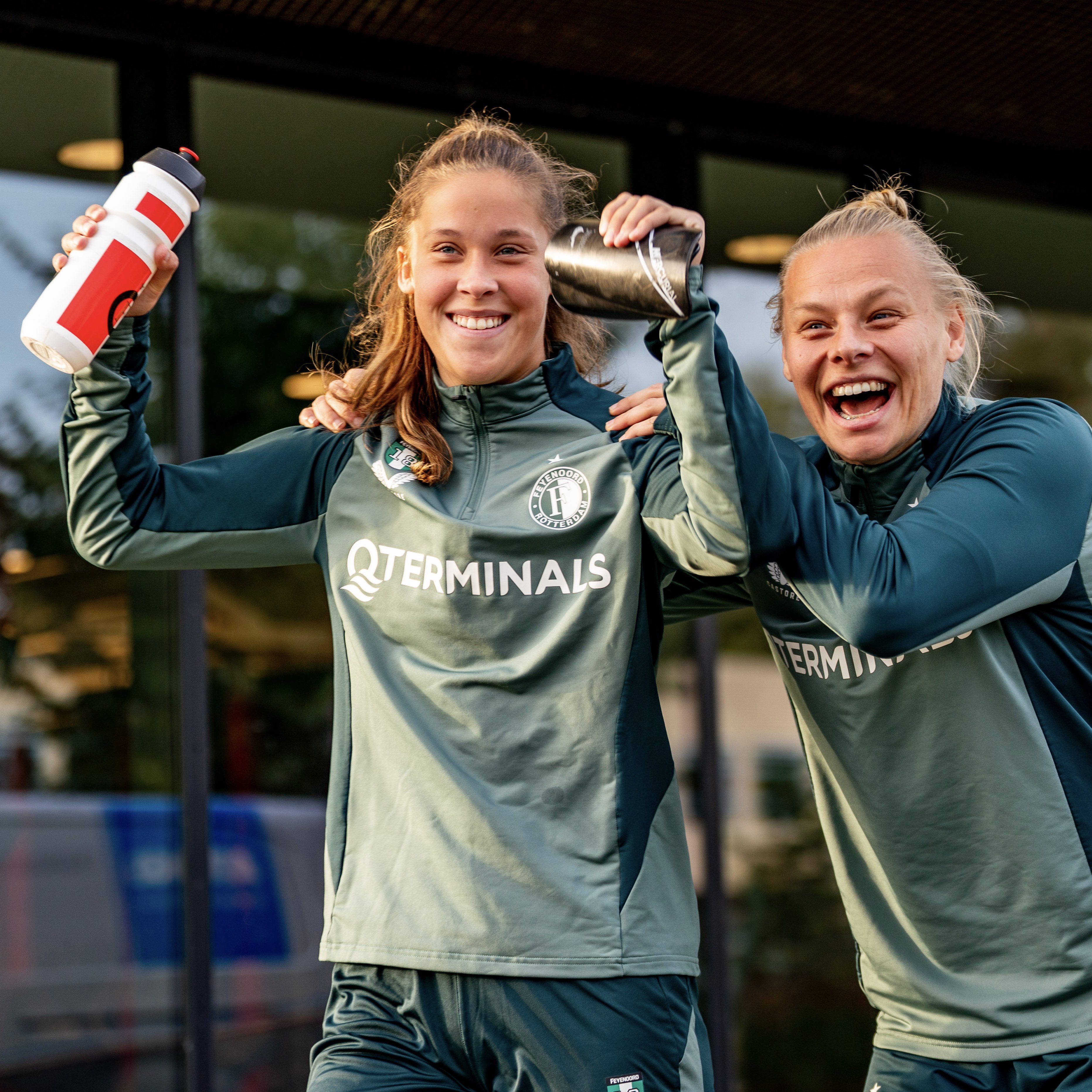 Feyenoord Vrouwen maakt stappen: meer uitnodigingen vertegenwoordigende elftallen