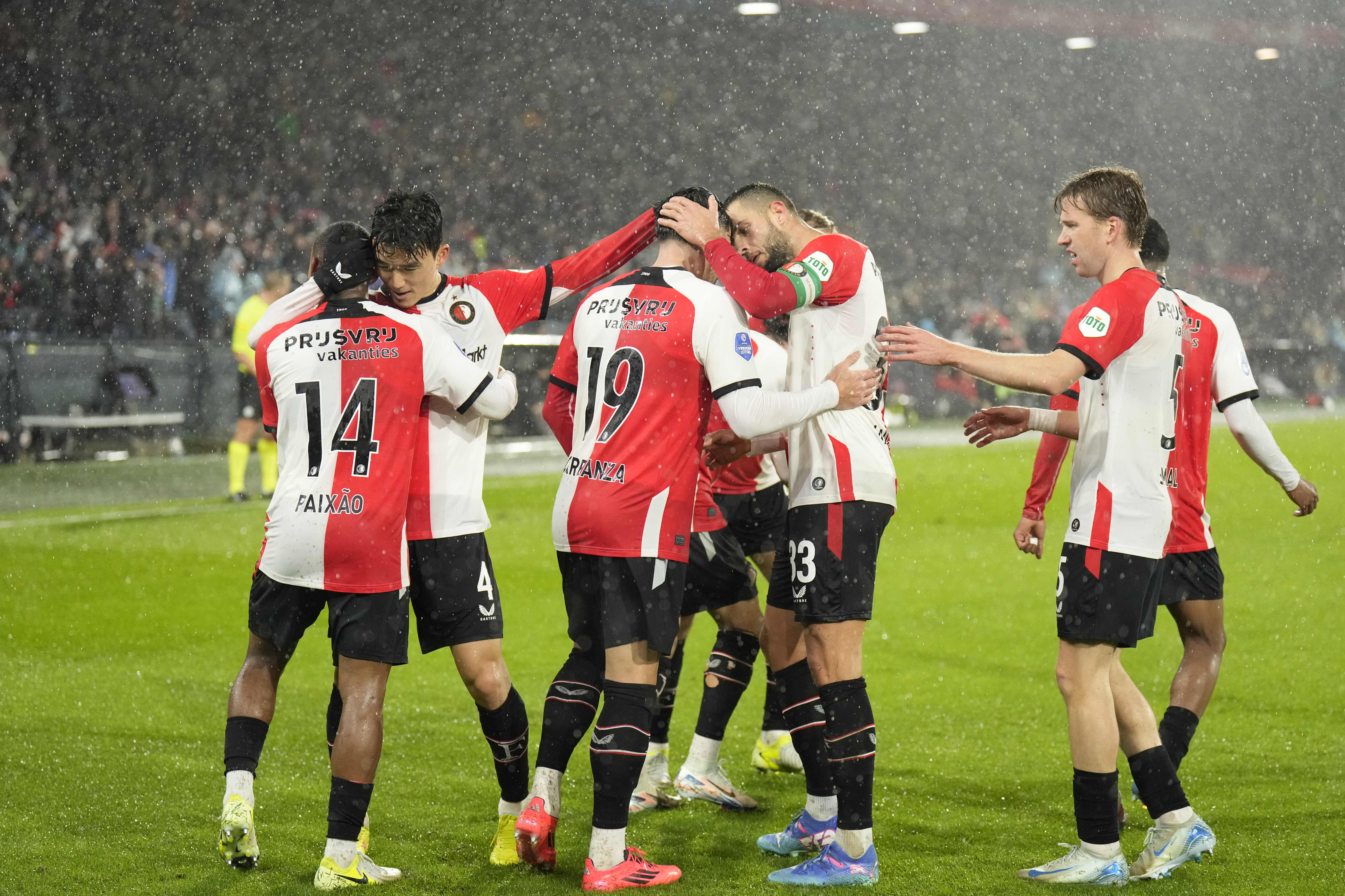 Vermoedelijke opstelling • Trauner tegenover Haaland
