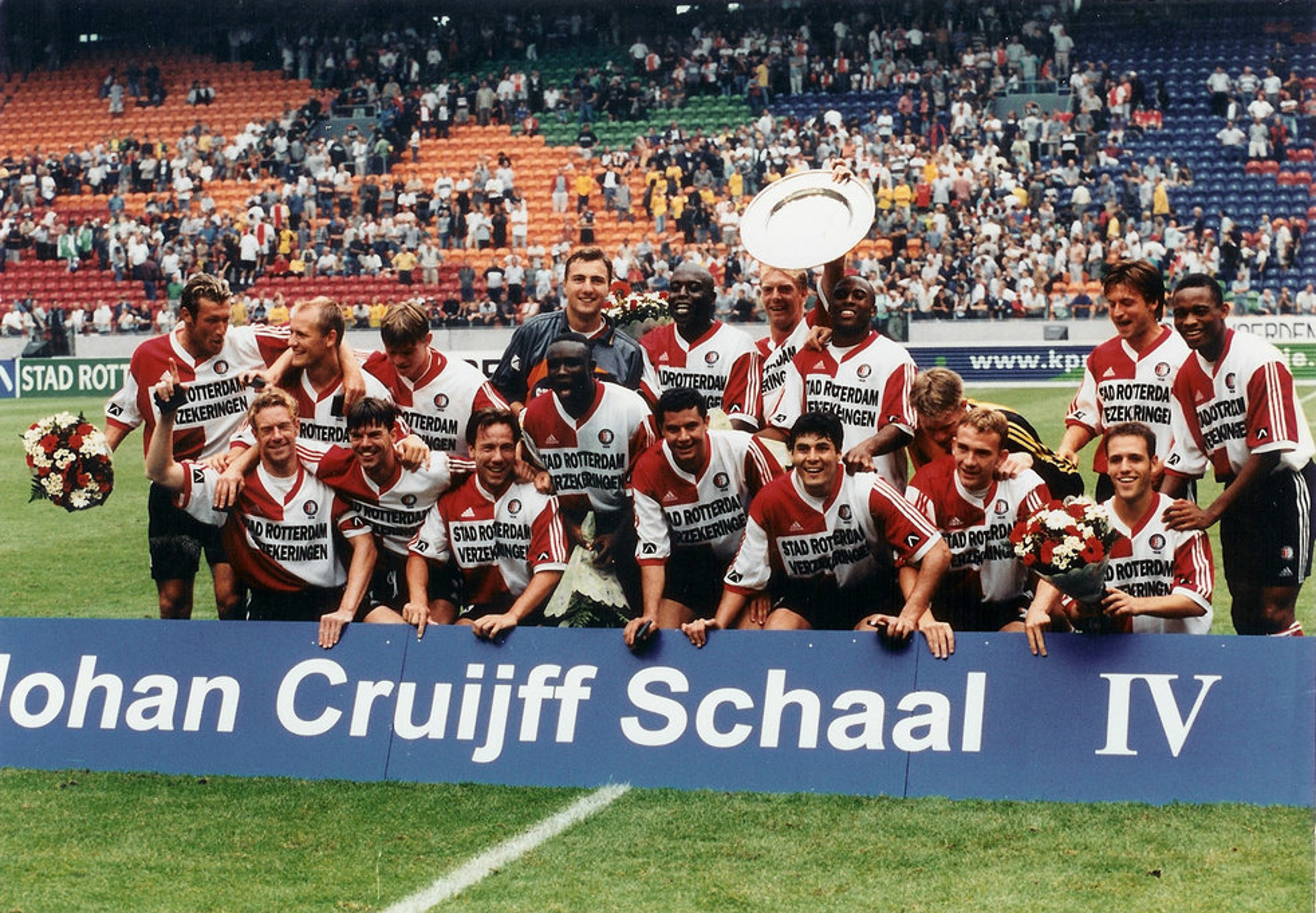 Trophy Day • Feyenoord wint Johan Cruijff Schaal in hol van de leeuw (1999)