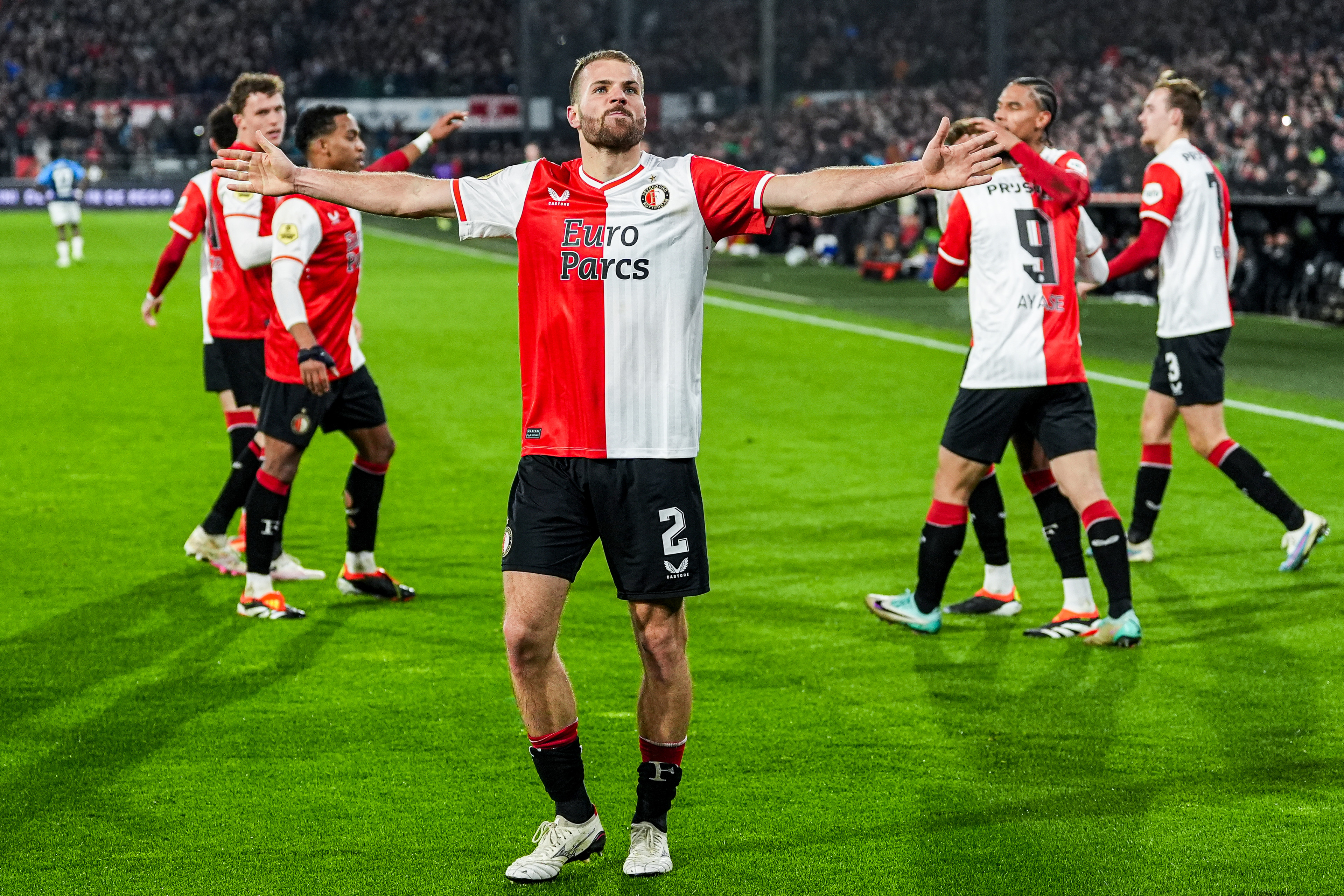 Slot tevreden met Nieuwkoop: "Hij geeft Feyenoord een boost"