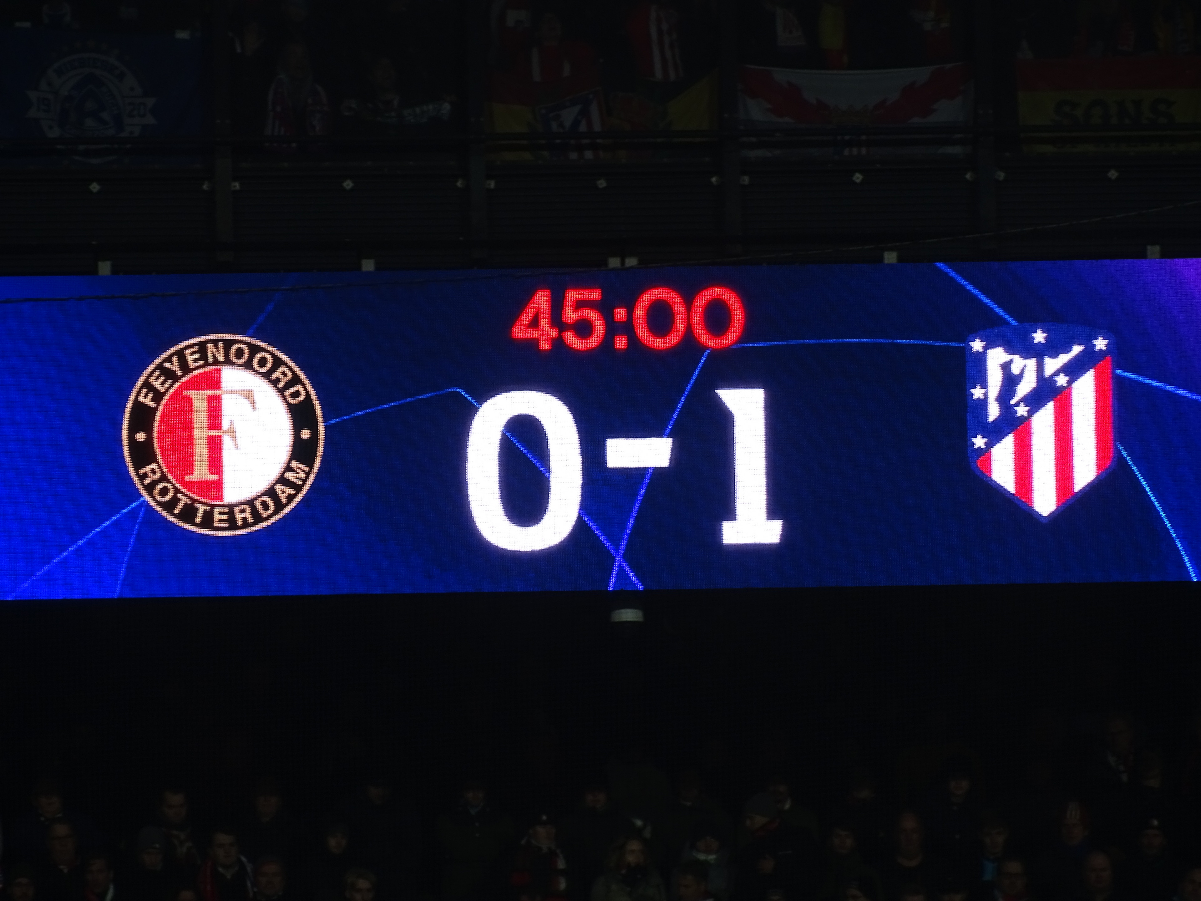 feyenoord-atletico-madrid-1-3-jim-breeman-sports-photography-29