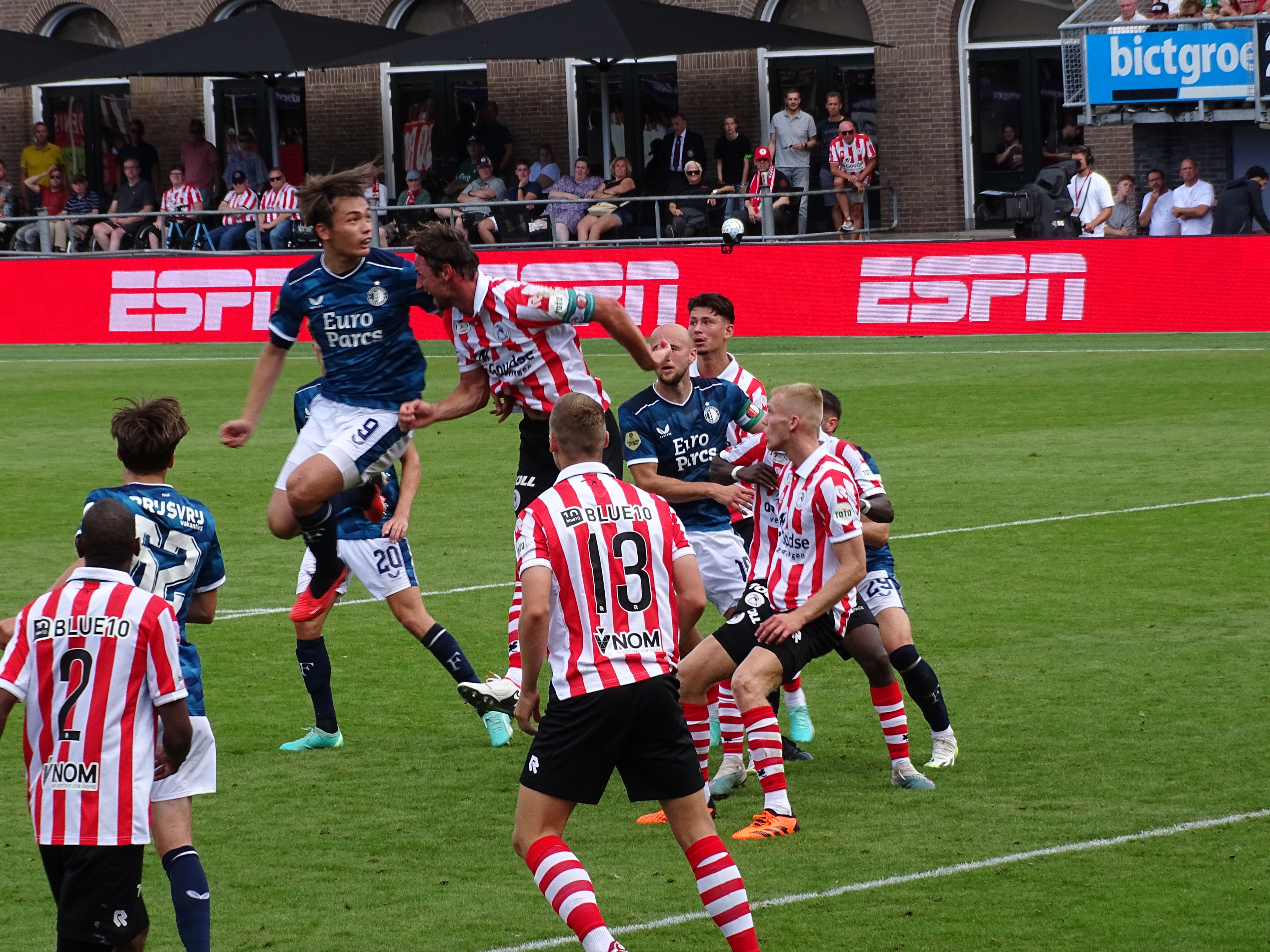 sparta-rotterdam-feyenoord-rotterdam-2-2-jim-breeman-sports-photography-41