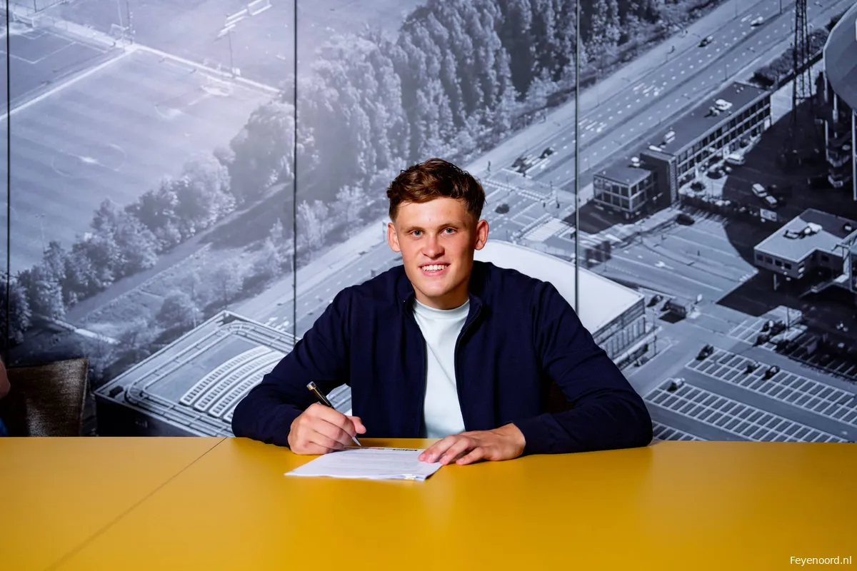 Officieel • Sam Ringeling zet handtekening onder nieuw contract
