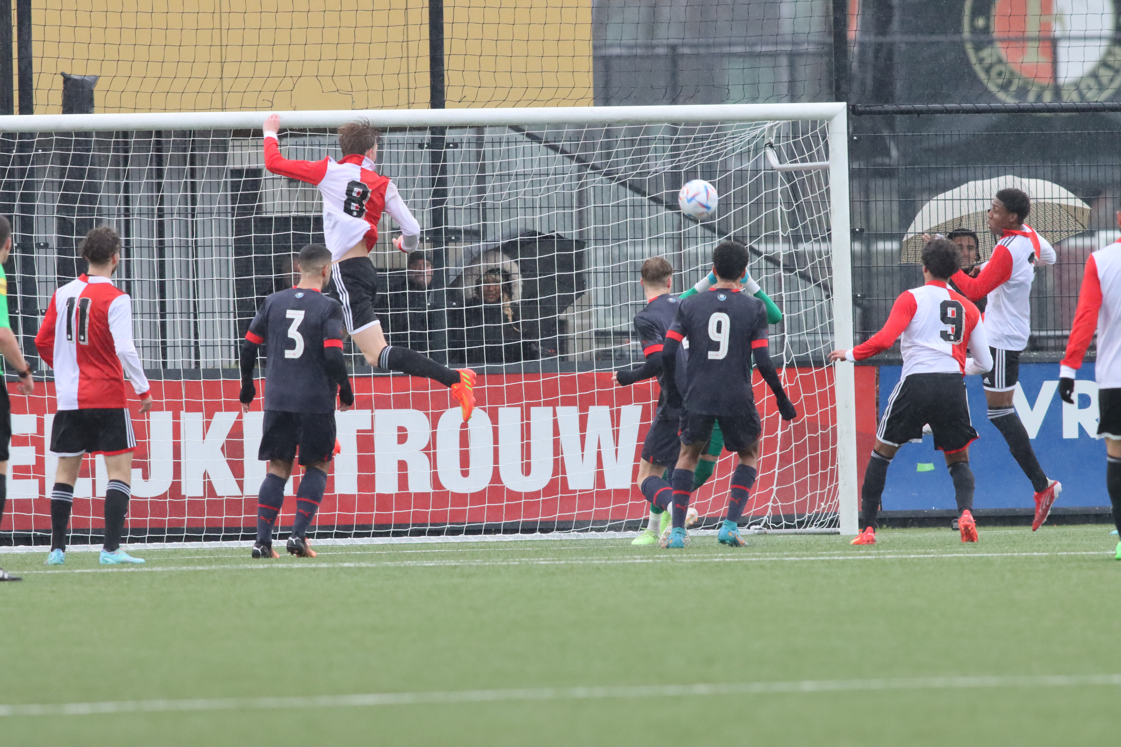 Samenvatting Feyenoord O18 - PSV O18 (1-0)