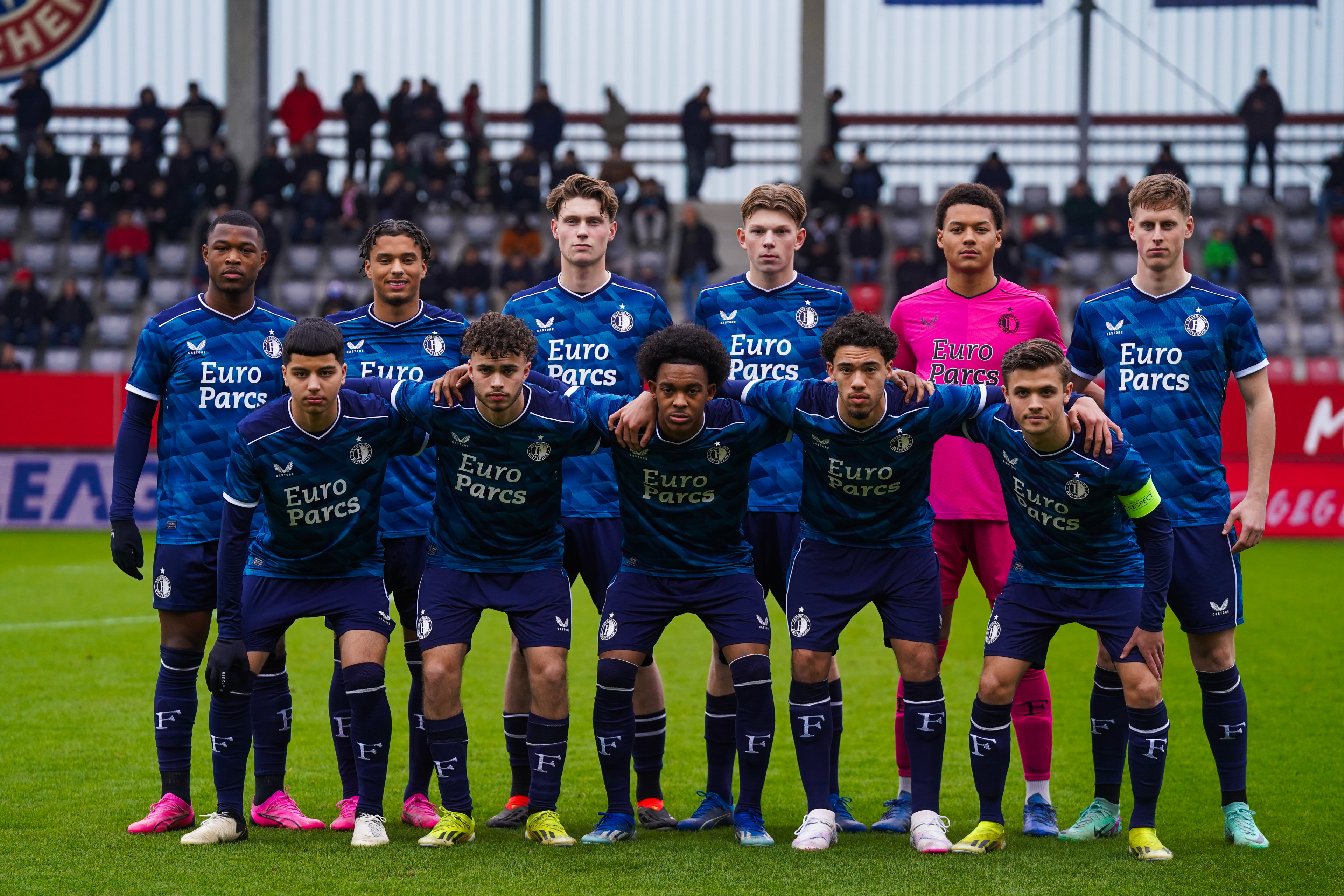 Feyenoord O19 kan comeback net niet voltooien en ligt uit UEFA Youth League
