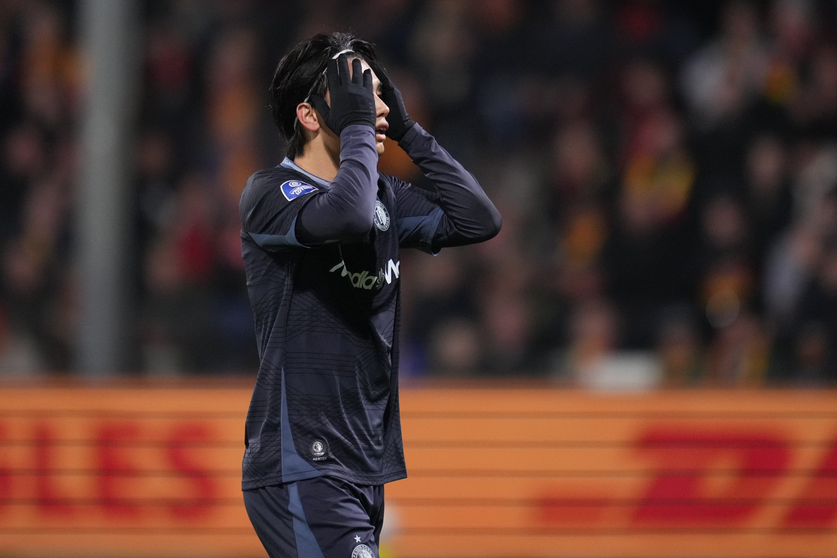 Feyenoord verliest dure punten in Deventer