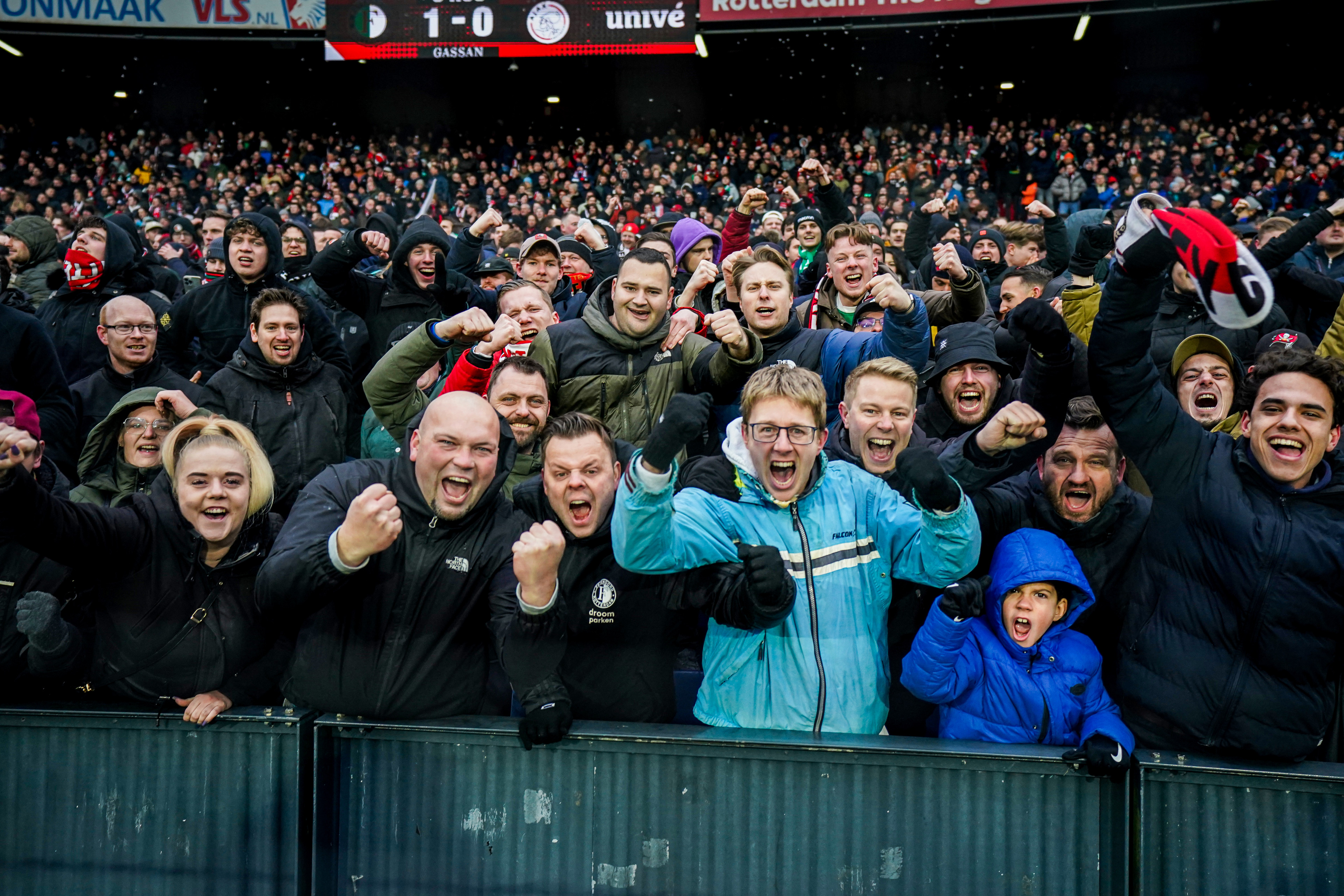Feyenoord in uitverkocht huis tegen Shakhtar Donetsk