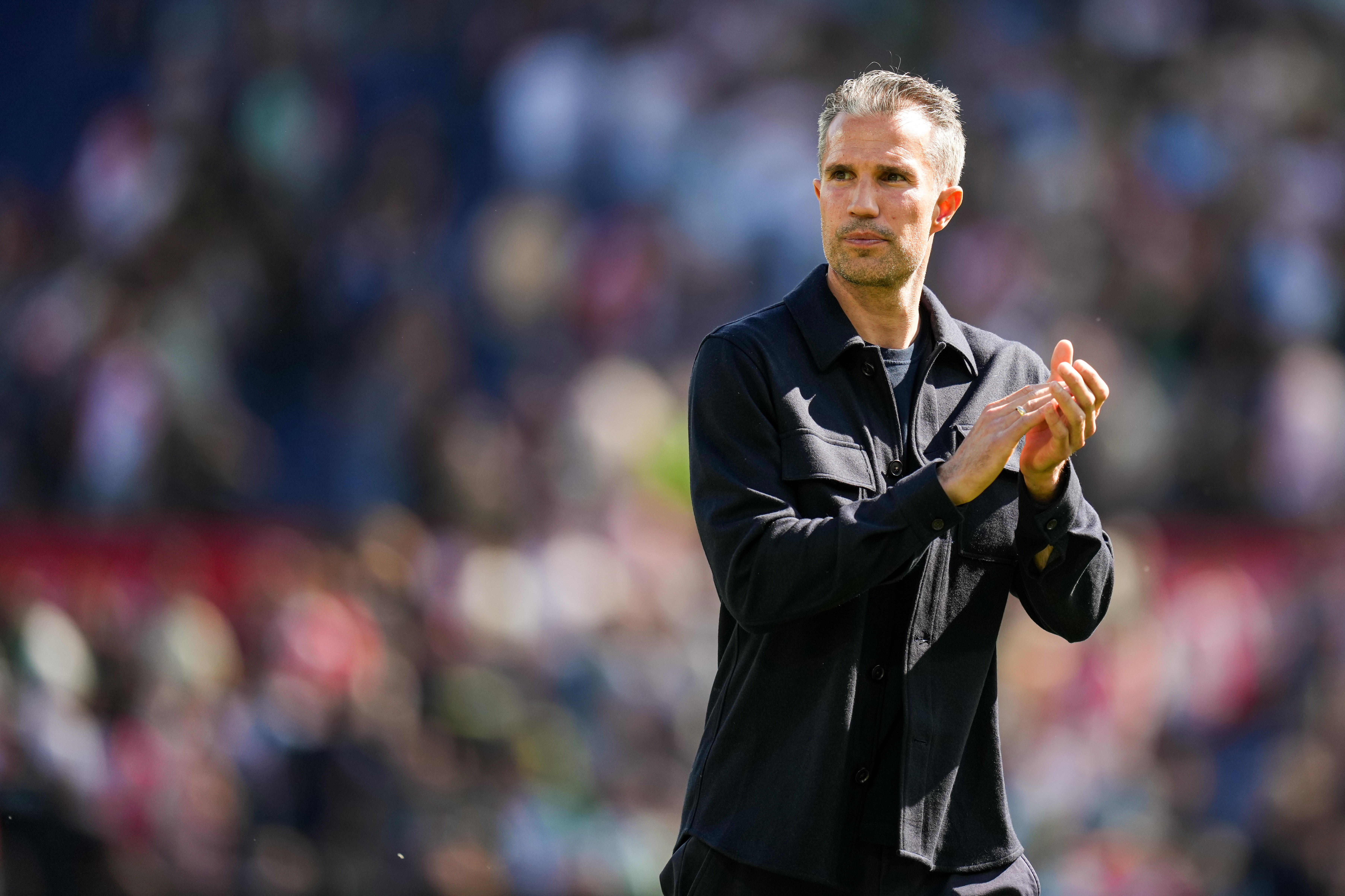 Van Persie over terugkeer in Friesland: "Verwacht persoonlijk niet heel veel n...